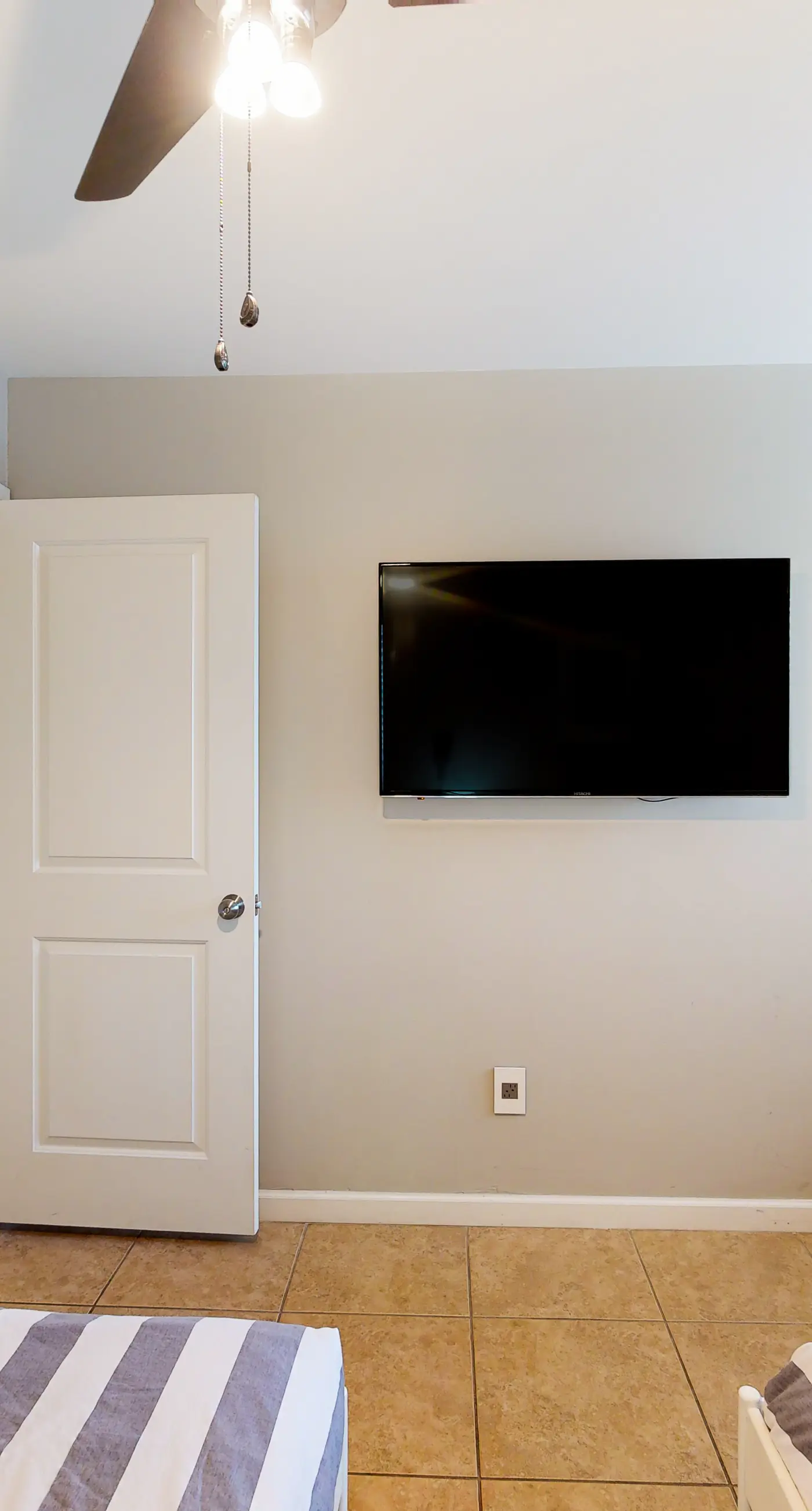 Golden Oasis, Unit #110