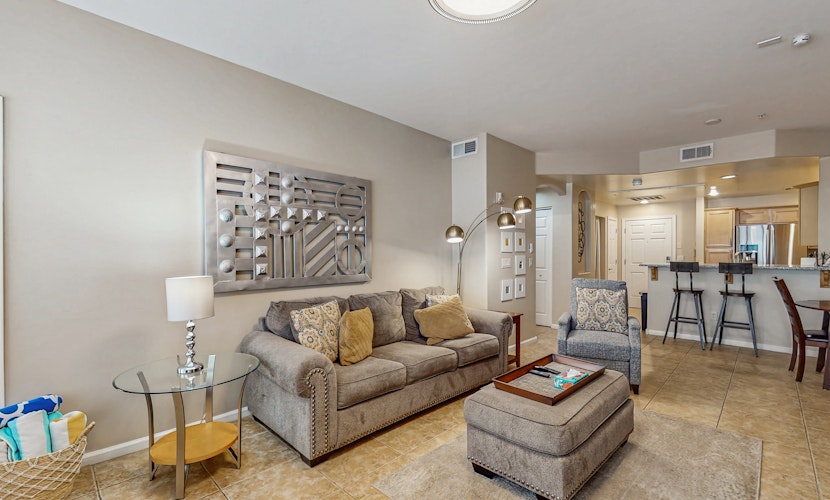 Sunny Vibes & Cozy Stays in the Heart of North Scottsdale.