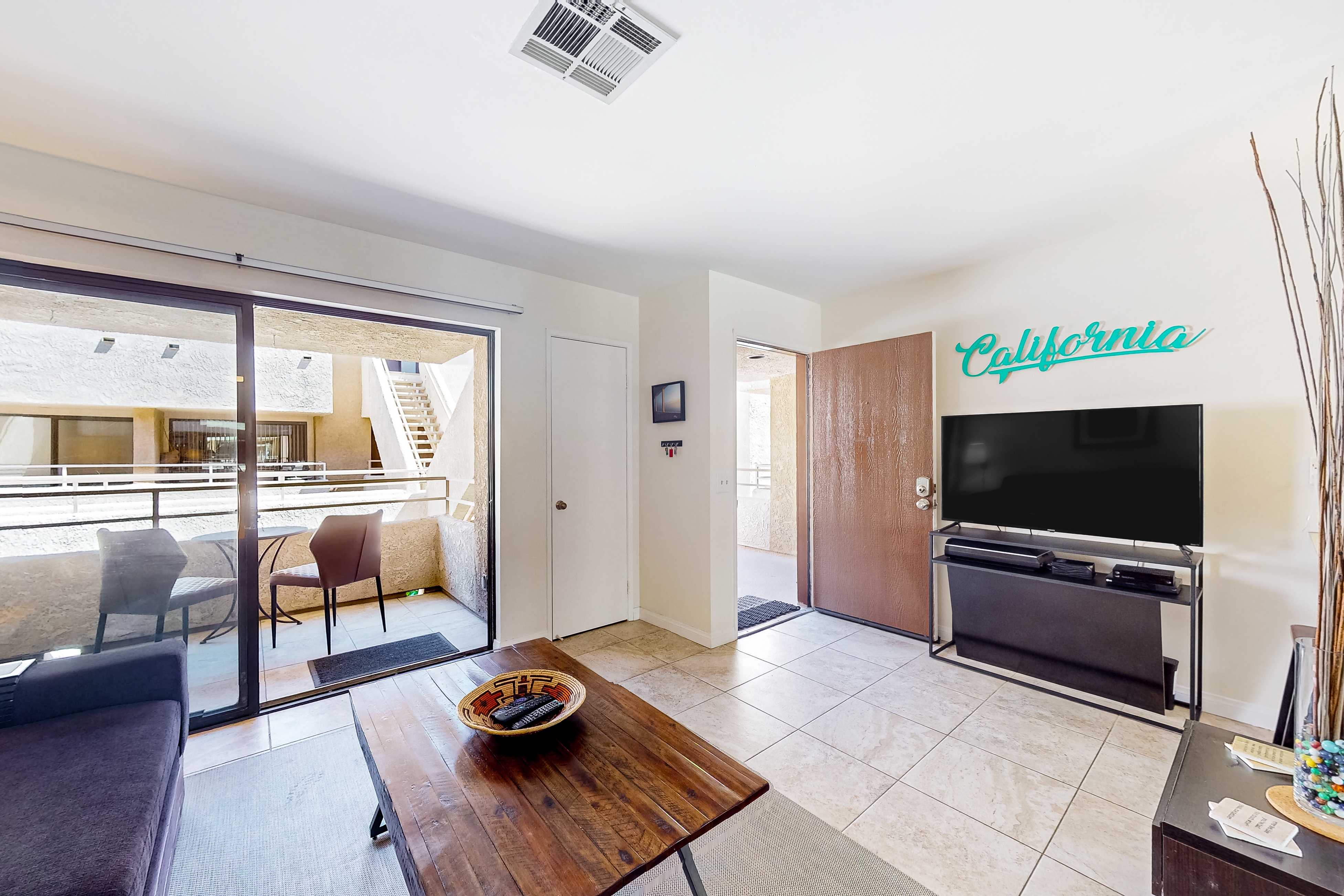 Mountains & Palms #60164