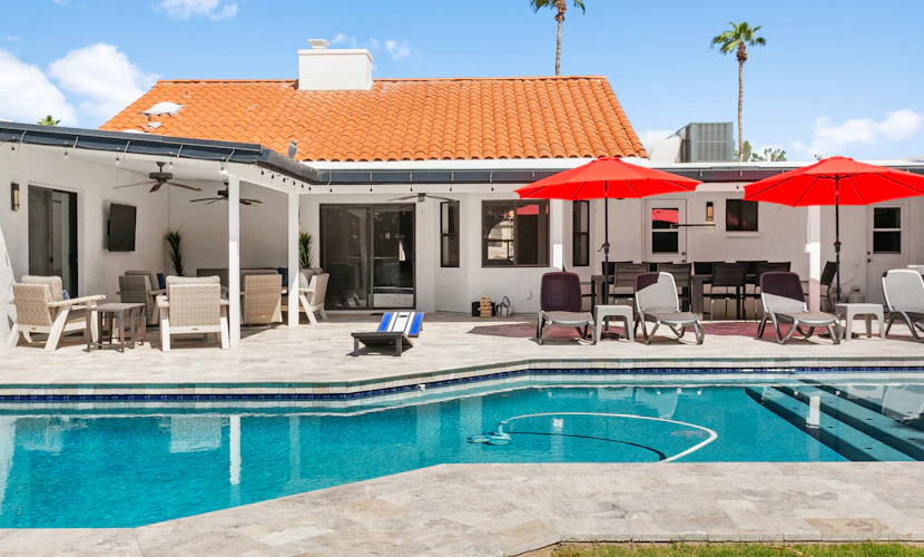Spacious vacation rental with a private pool, a hot tub & AC