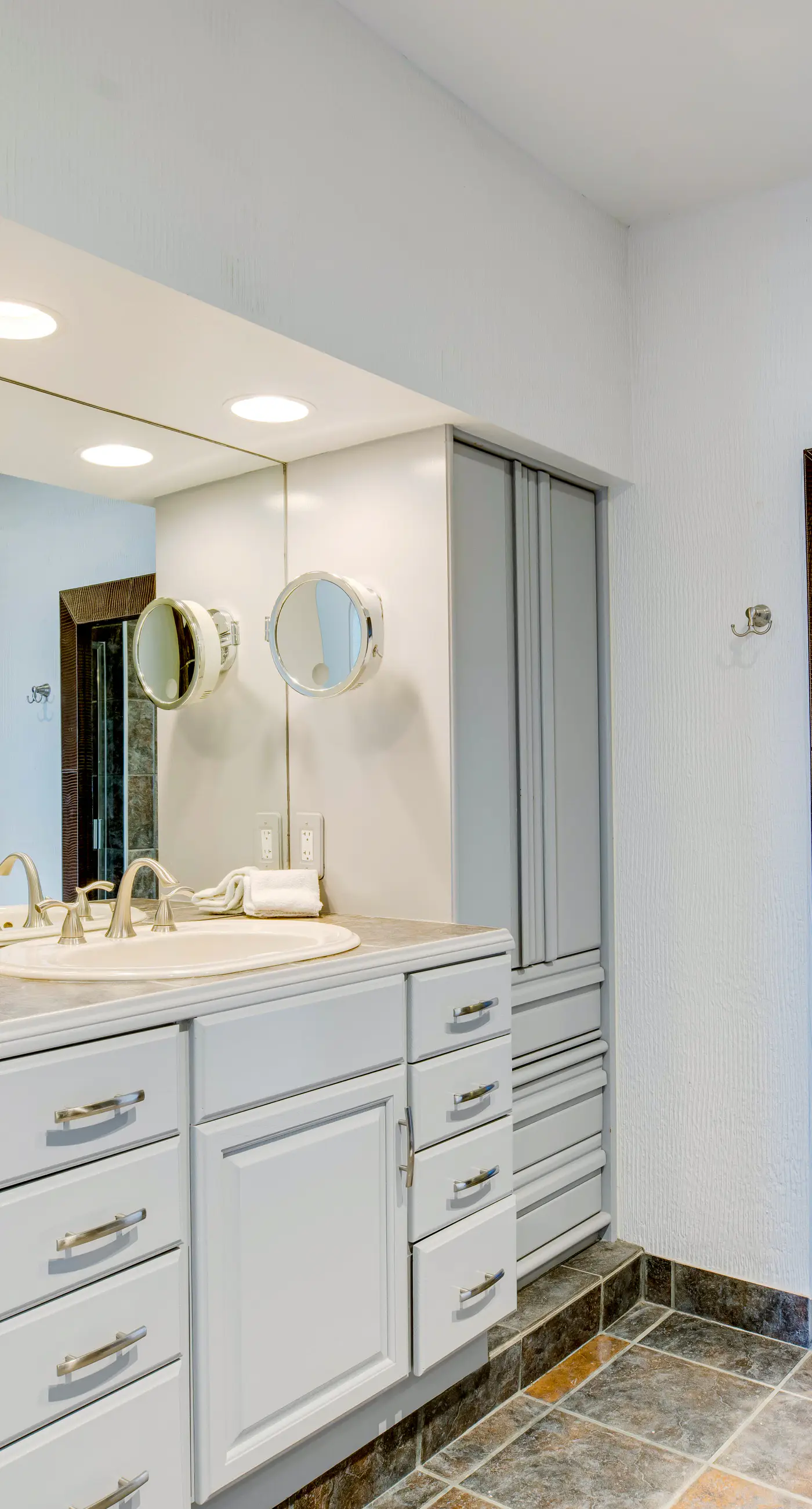 Cliff House - El Paseo Retreat