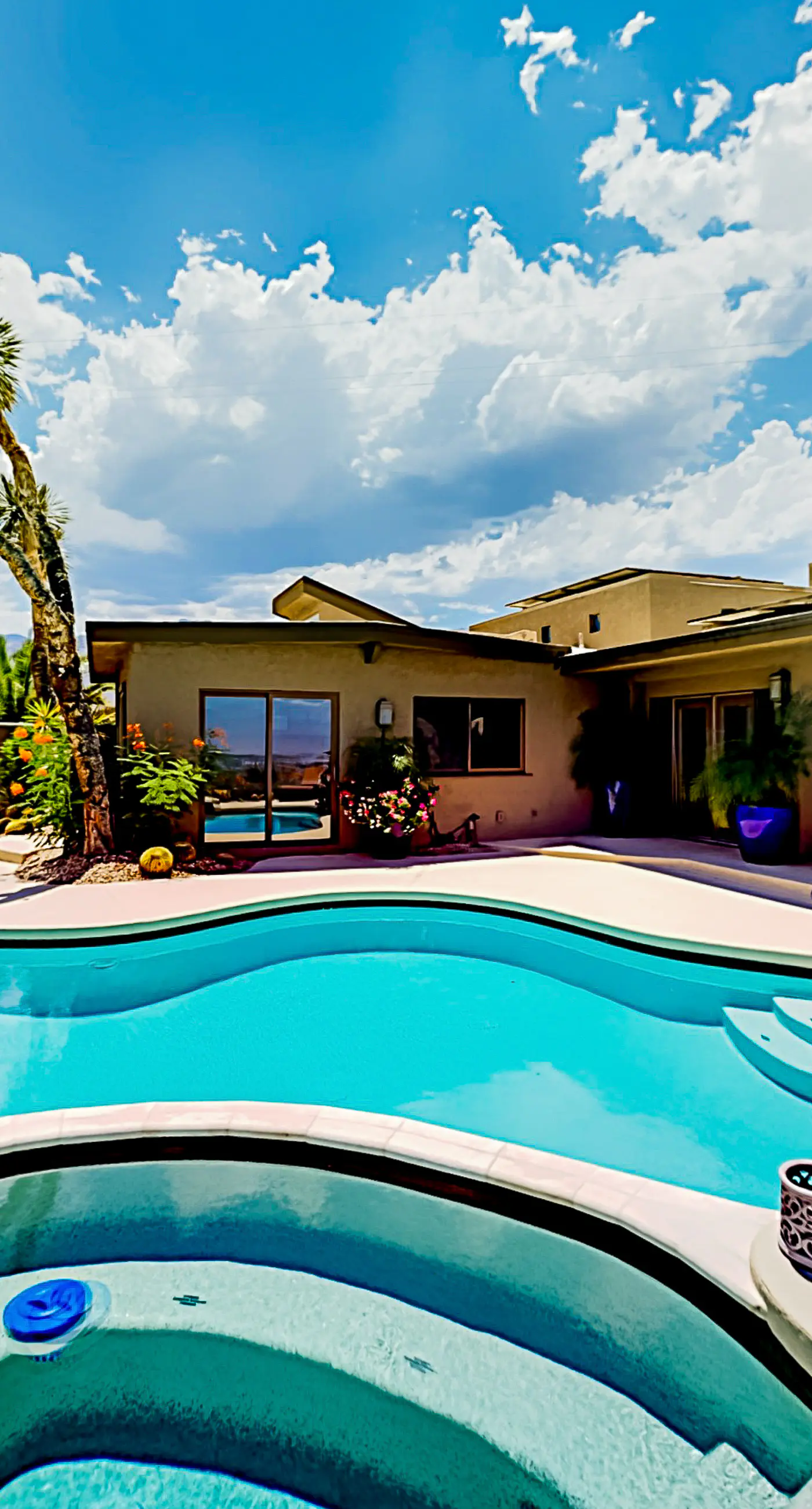 Cliff House - El Paseo Retreat