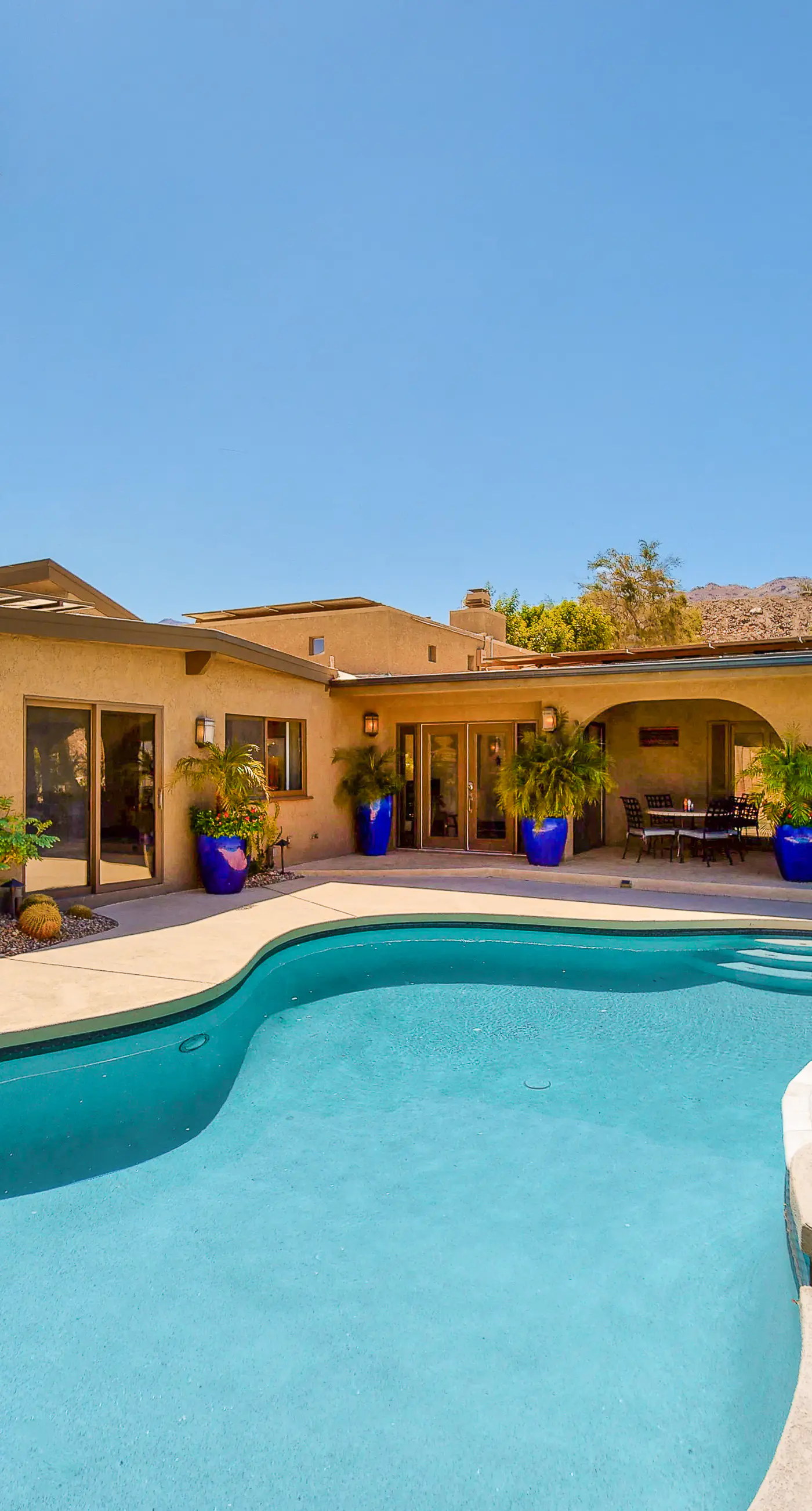 Cliff House - El Paseo Retreat