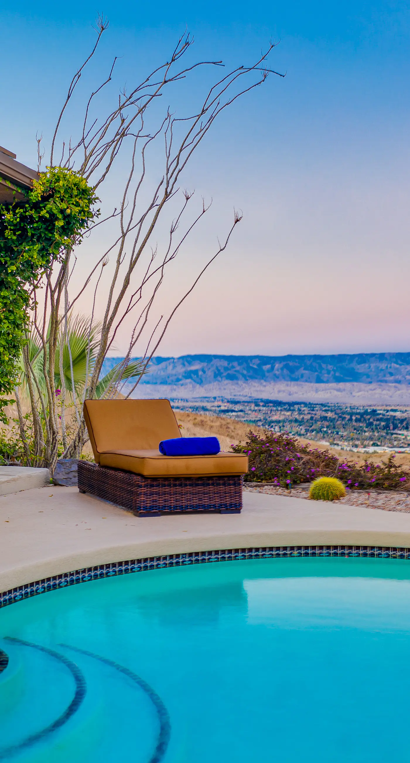 Cliff House - El Paseo Retreat