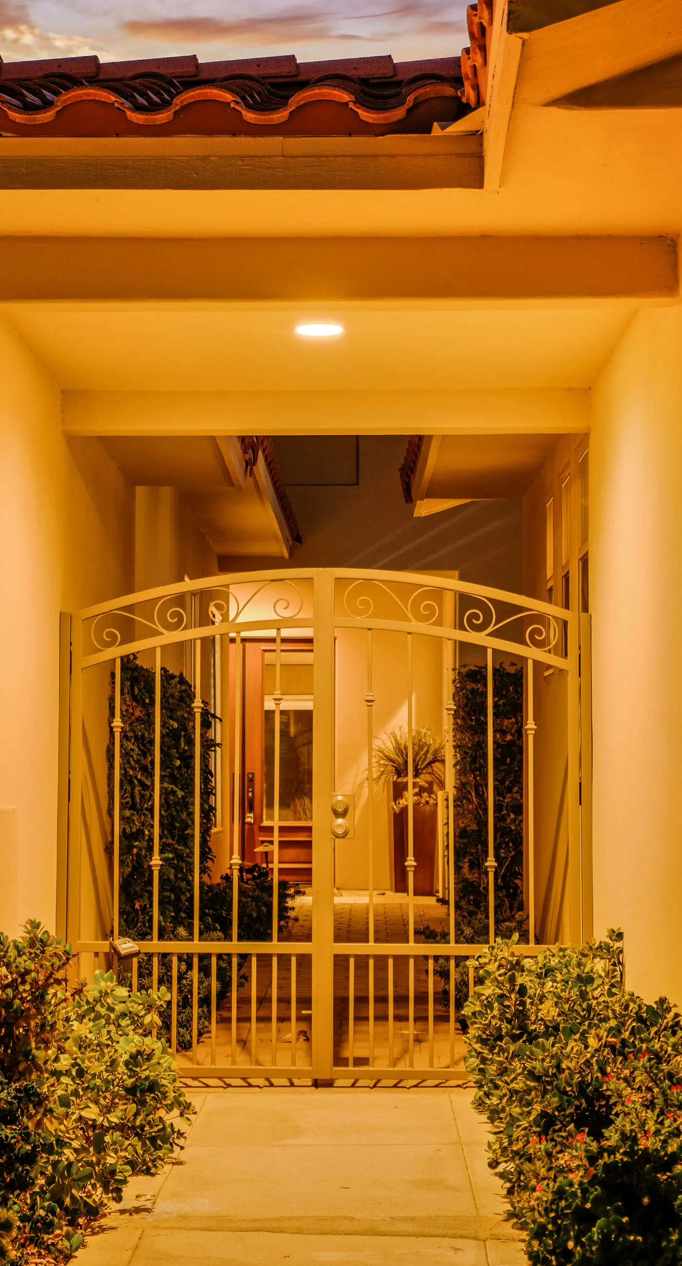The Medinah- 065999