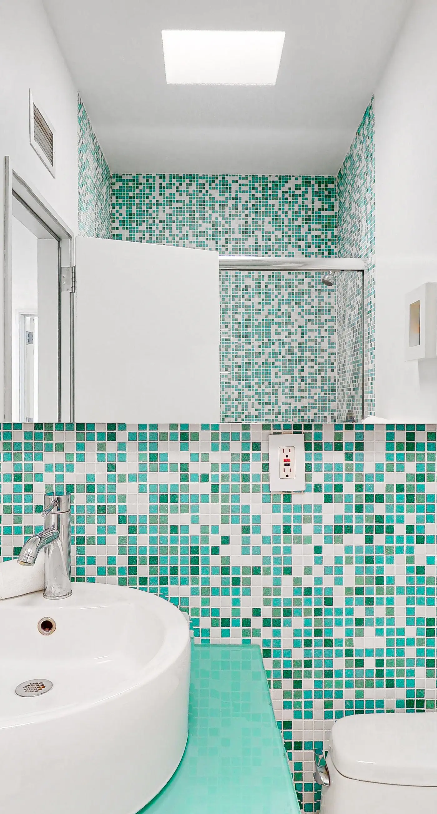 Poolside Modern Wexler - 1261