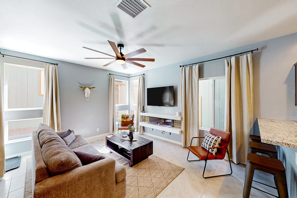 Modern, two-story condo with balcony - near downtown, NAU & great trails