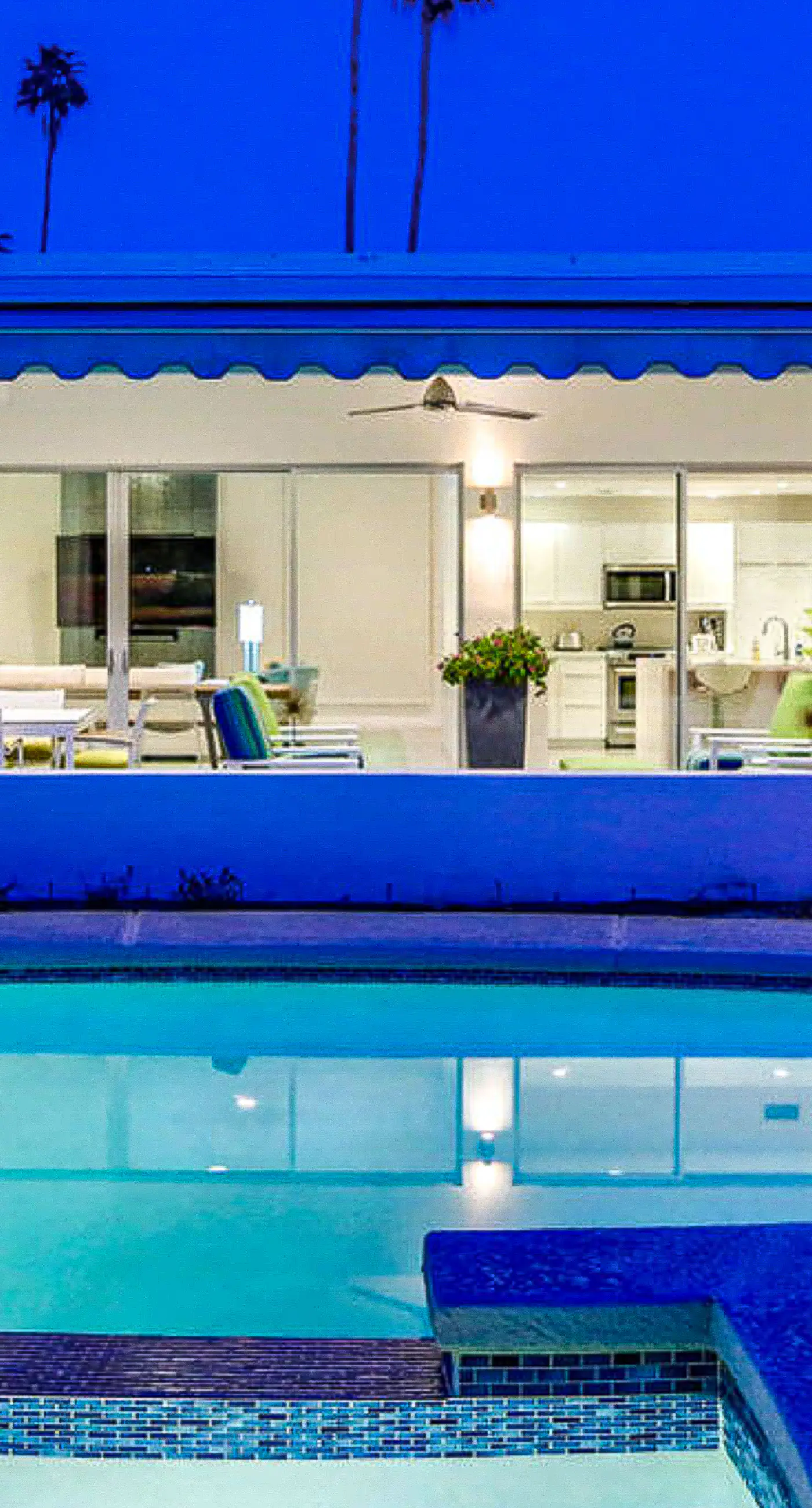 Palm Springs Timeless Beauty - 4240