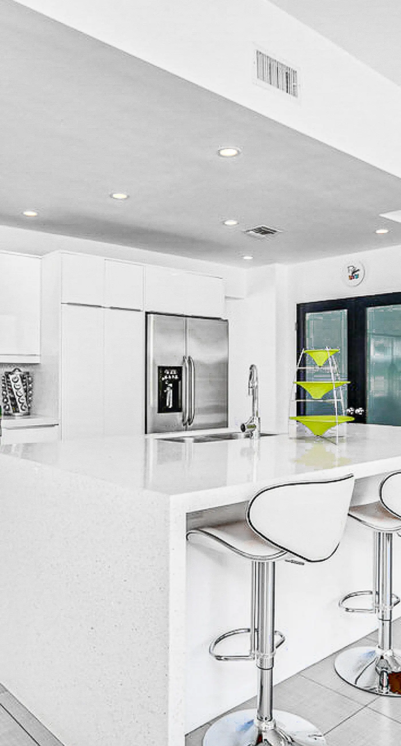 Palm Springs Timeless Beauty - 4240