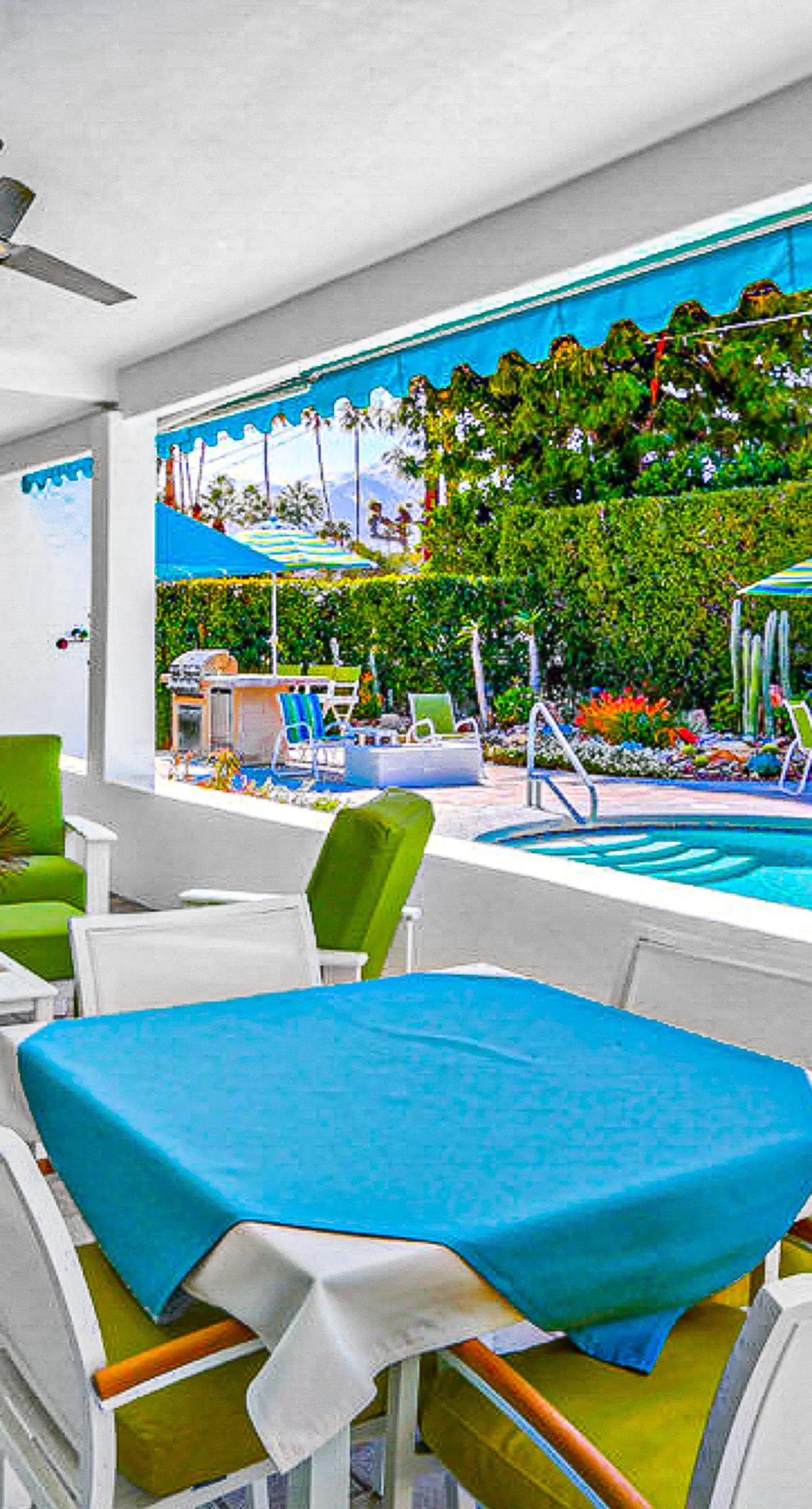 Palm Springs Timeless Beauty - 4240