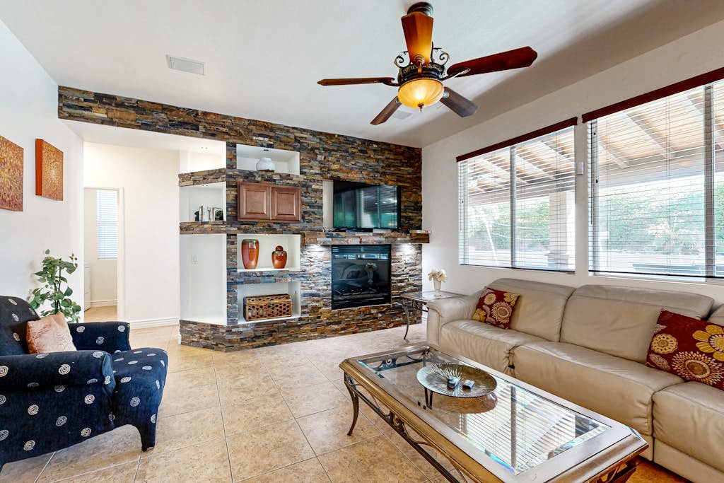 Beautiful home with private pool, outdoor kitchen & enclosed yard
