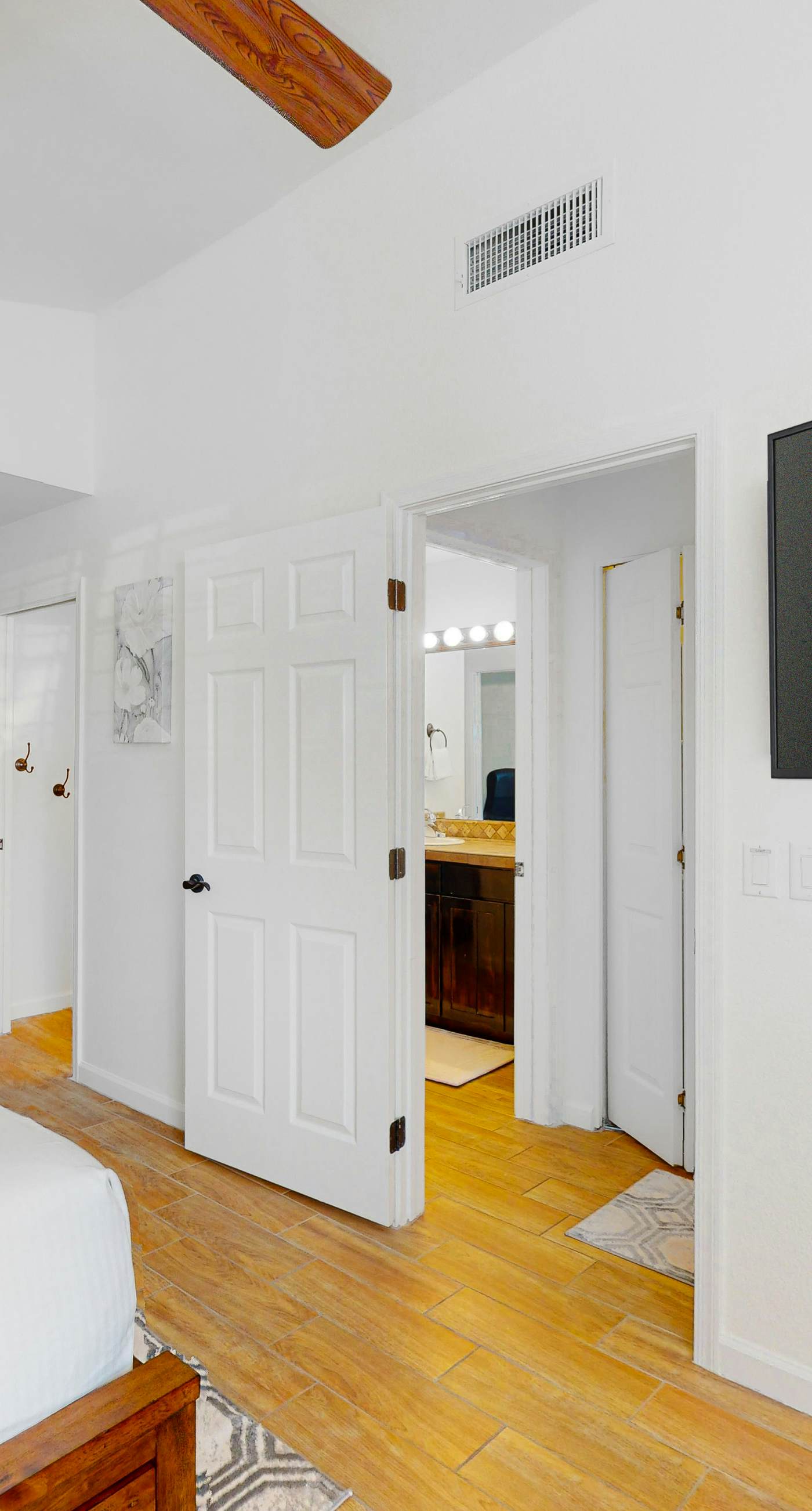 Tierra Catalina #104