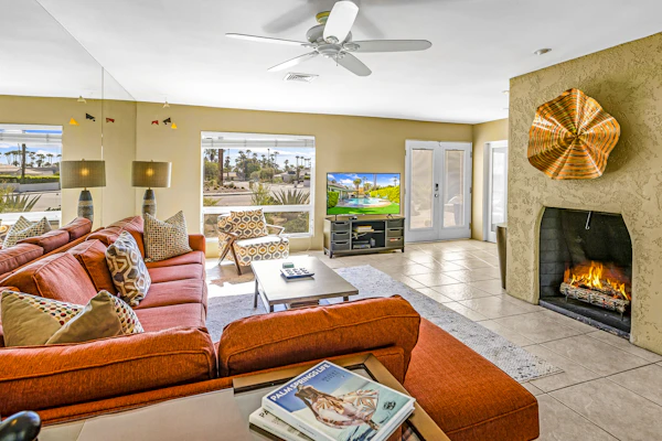 Marvelous, Dog/Family-Friendly House w/Private Grill, Outdoor Pool, Attached Spa