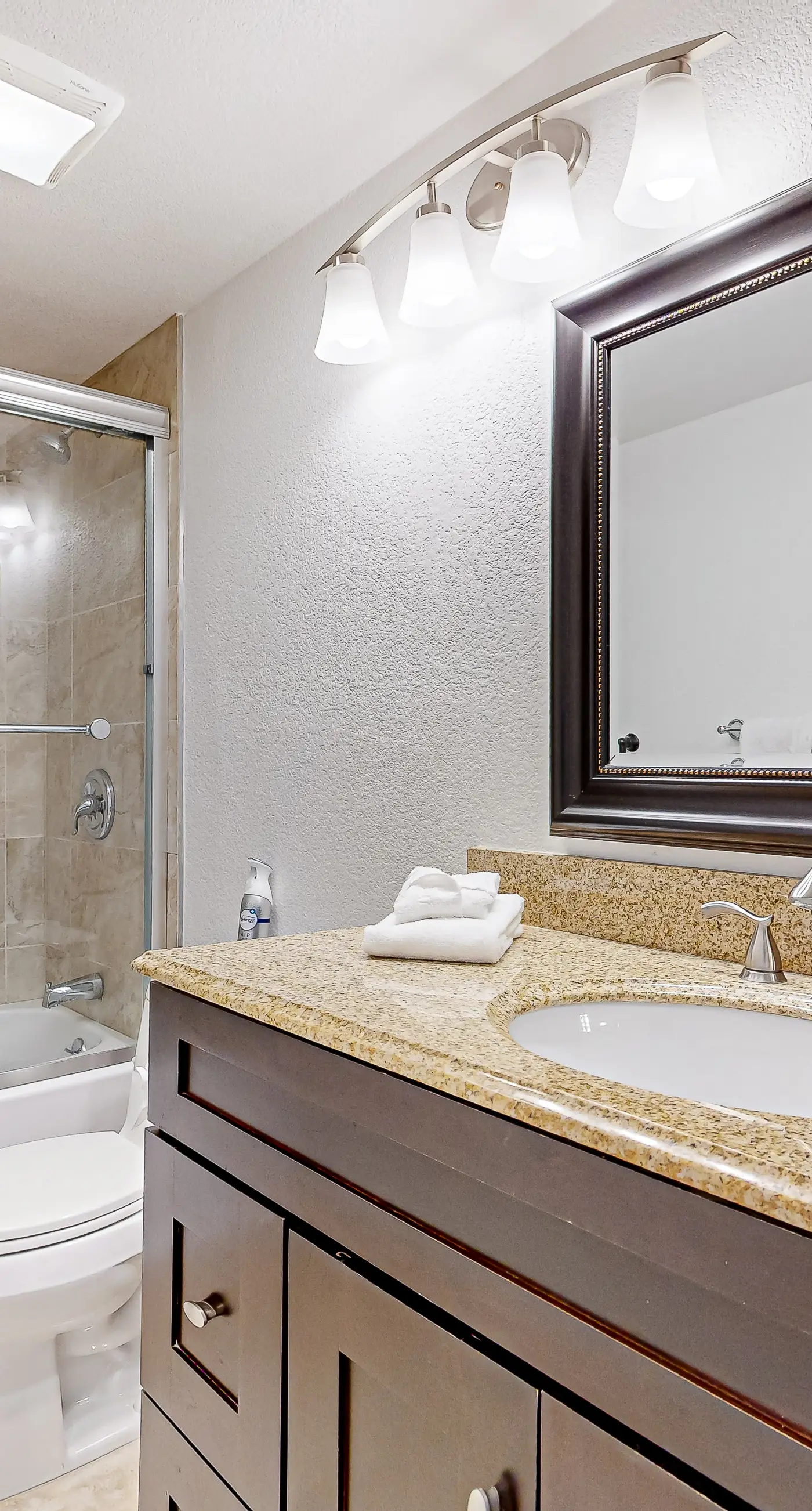 Camino Parocela L83 - 560