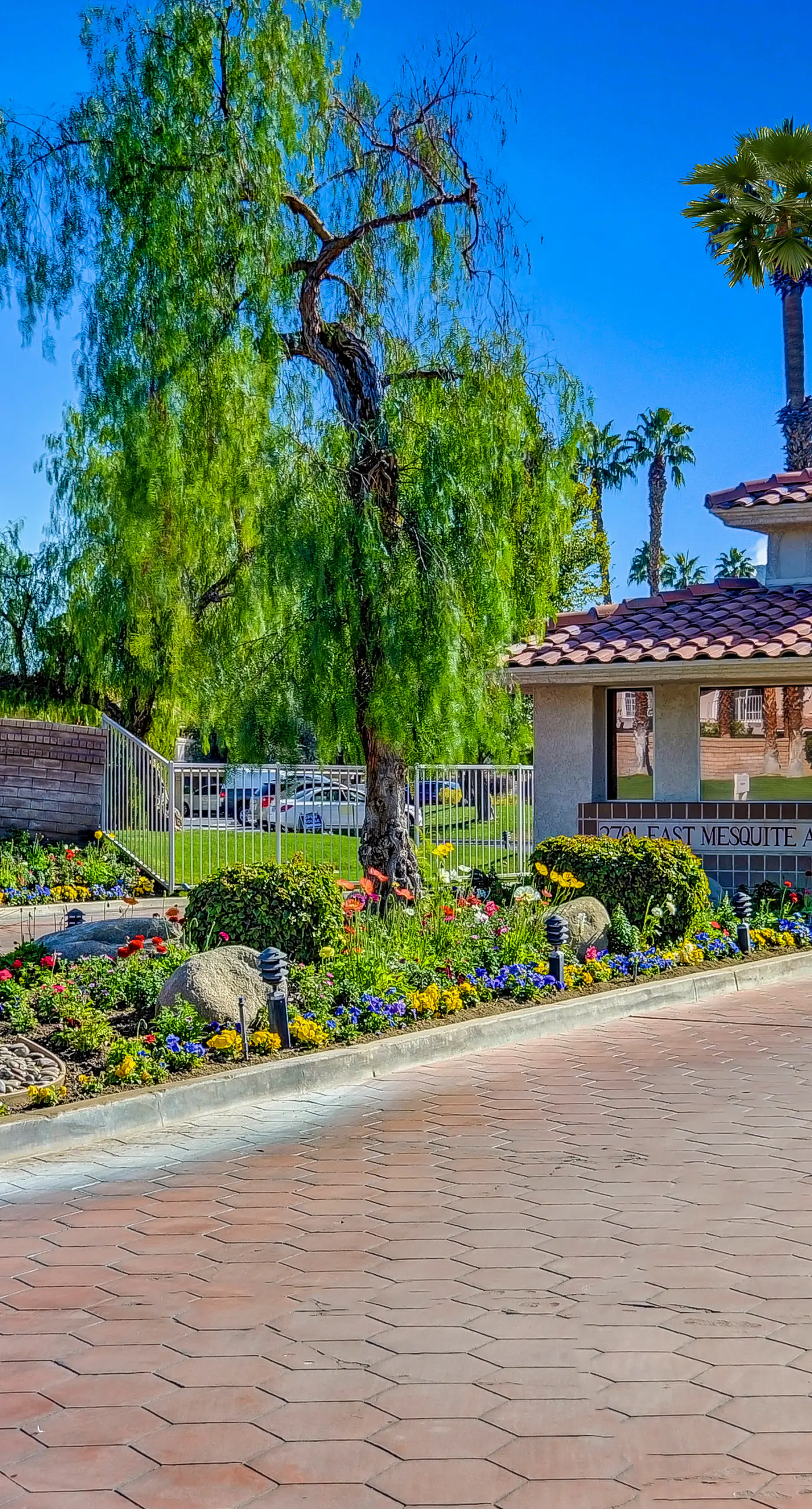 Camino Parocela L83 - 560