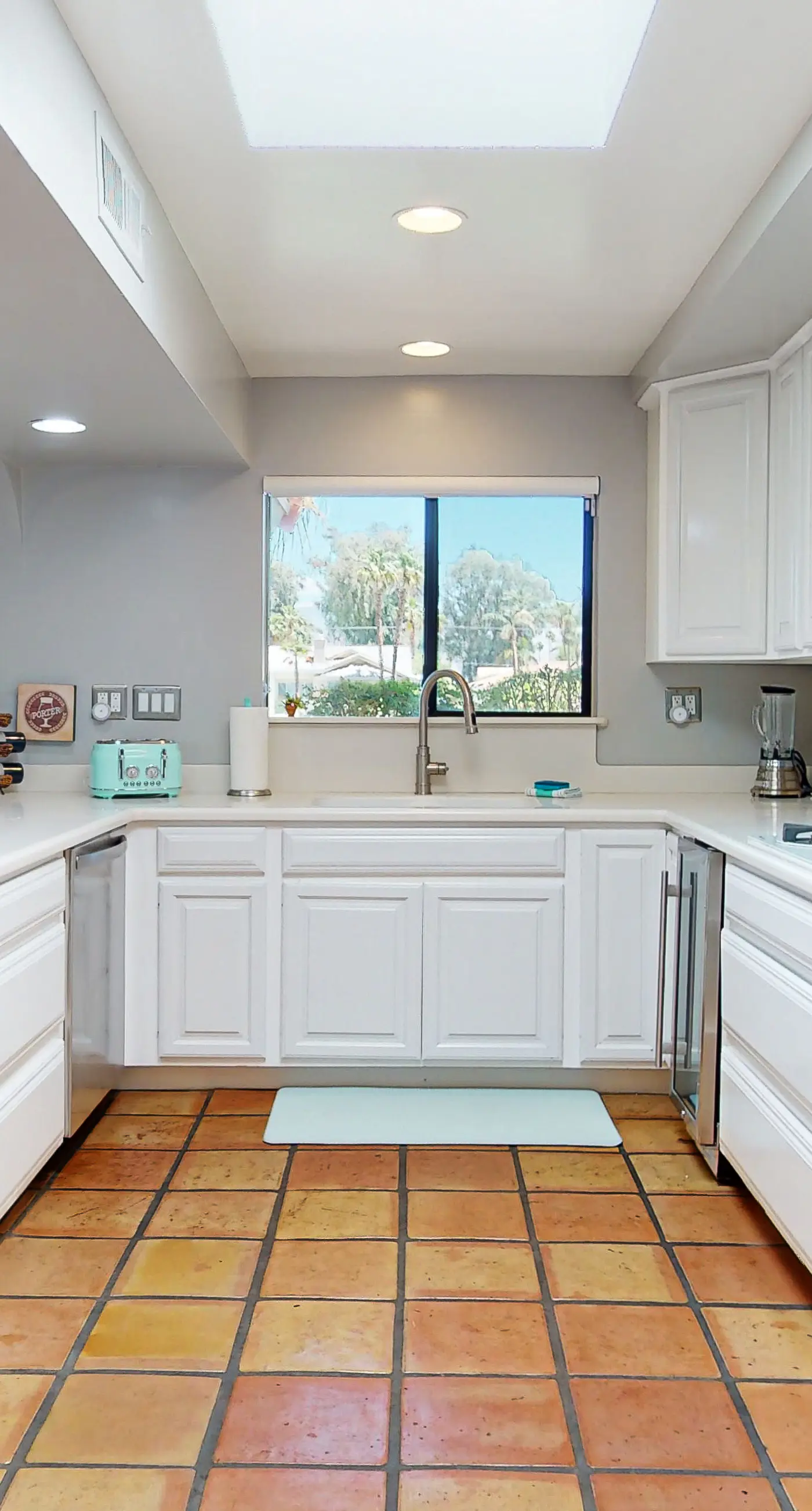 Where the Airways Meet the Fairways