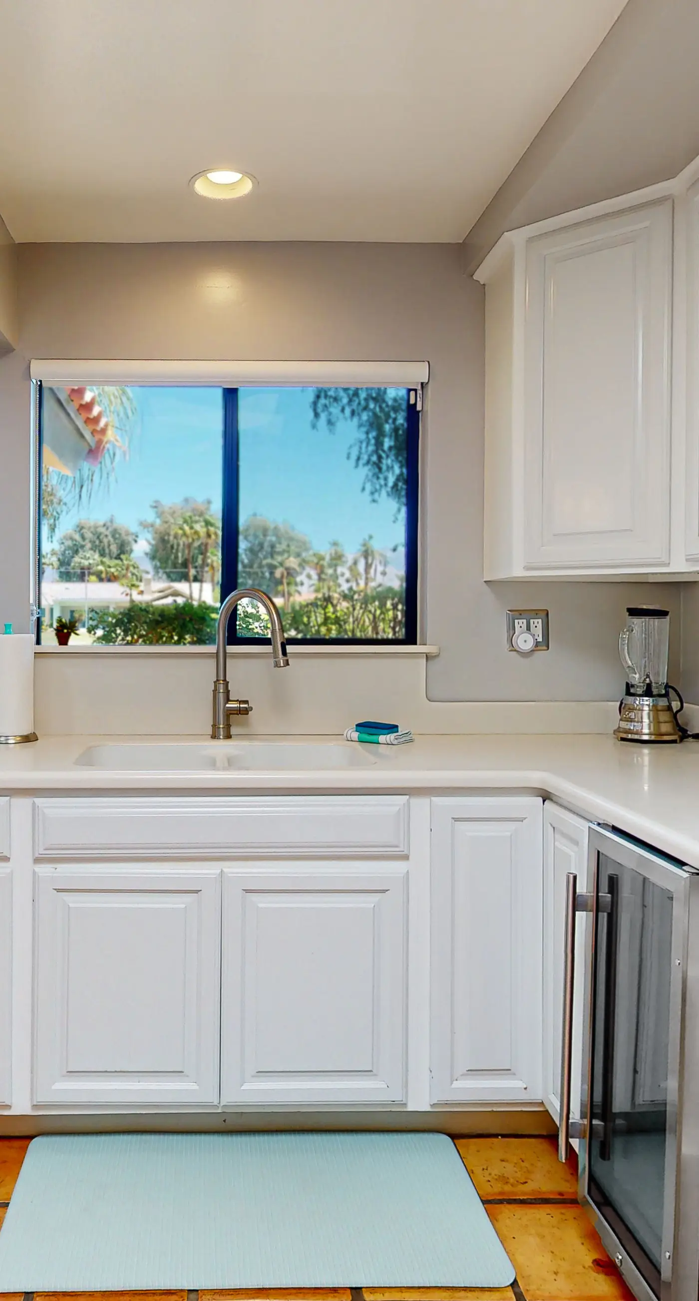 Where the Airways Meet the Fairways