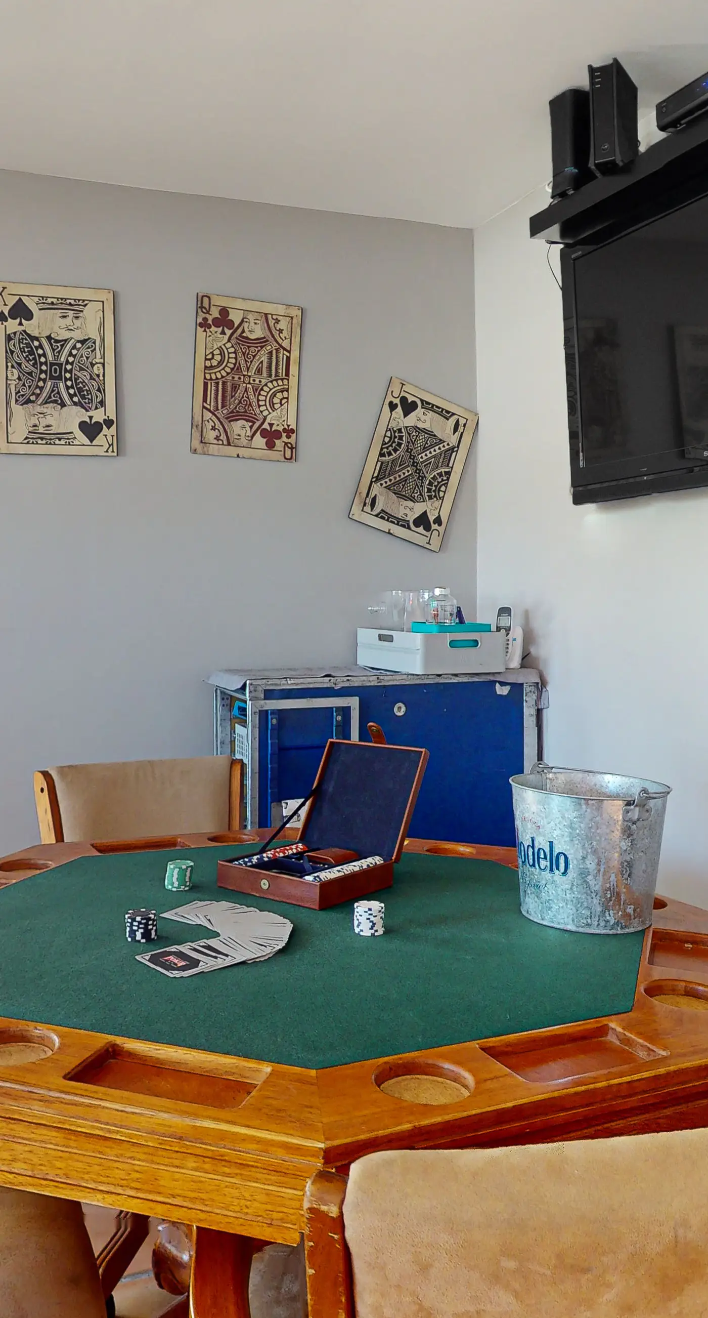 Where the Airways Meet the Fairways