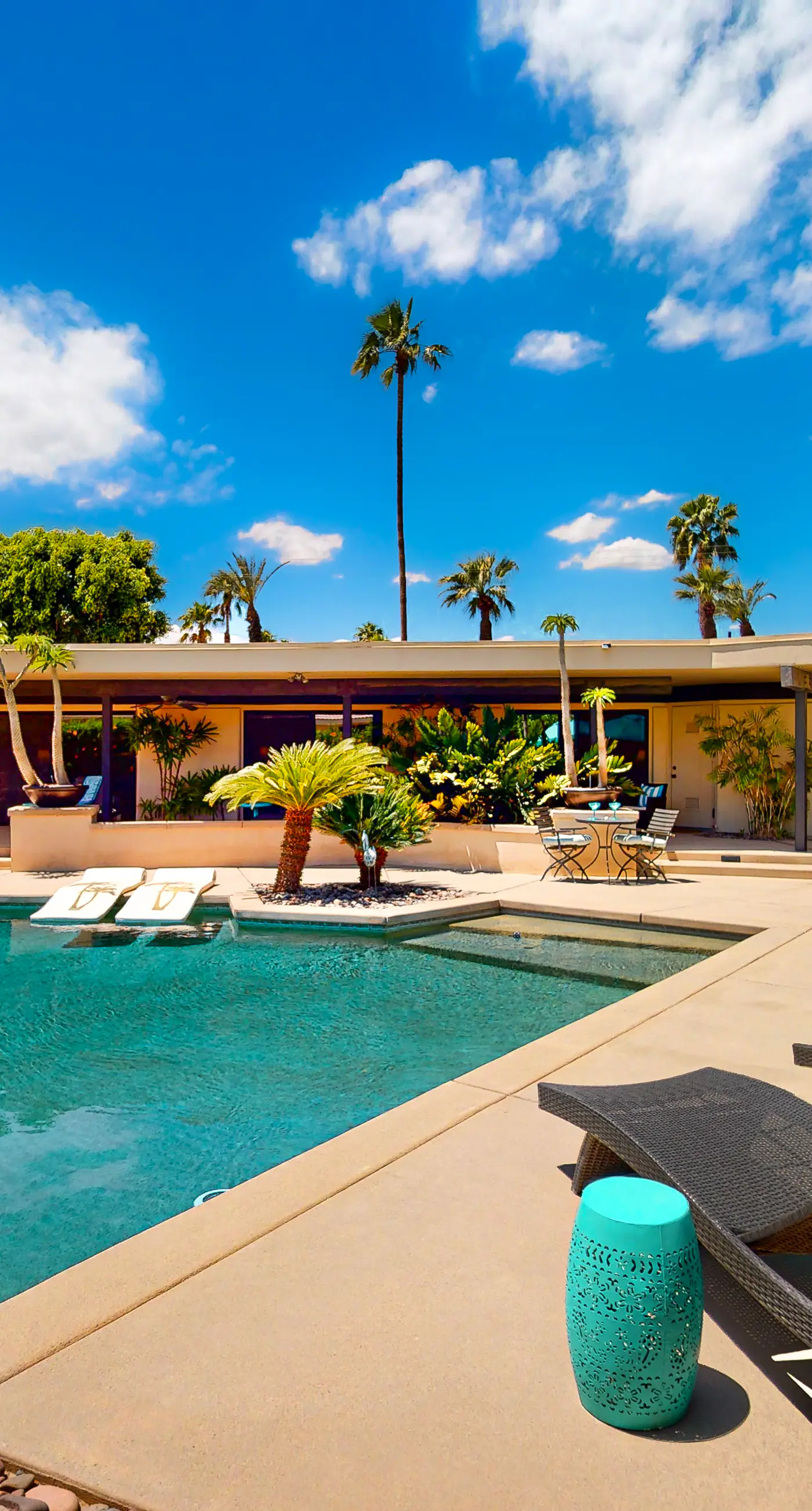 Where the Airways Meet the Fairways