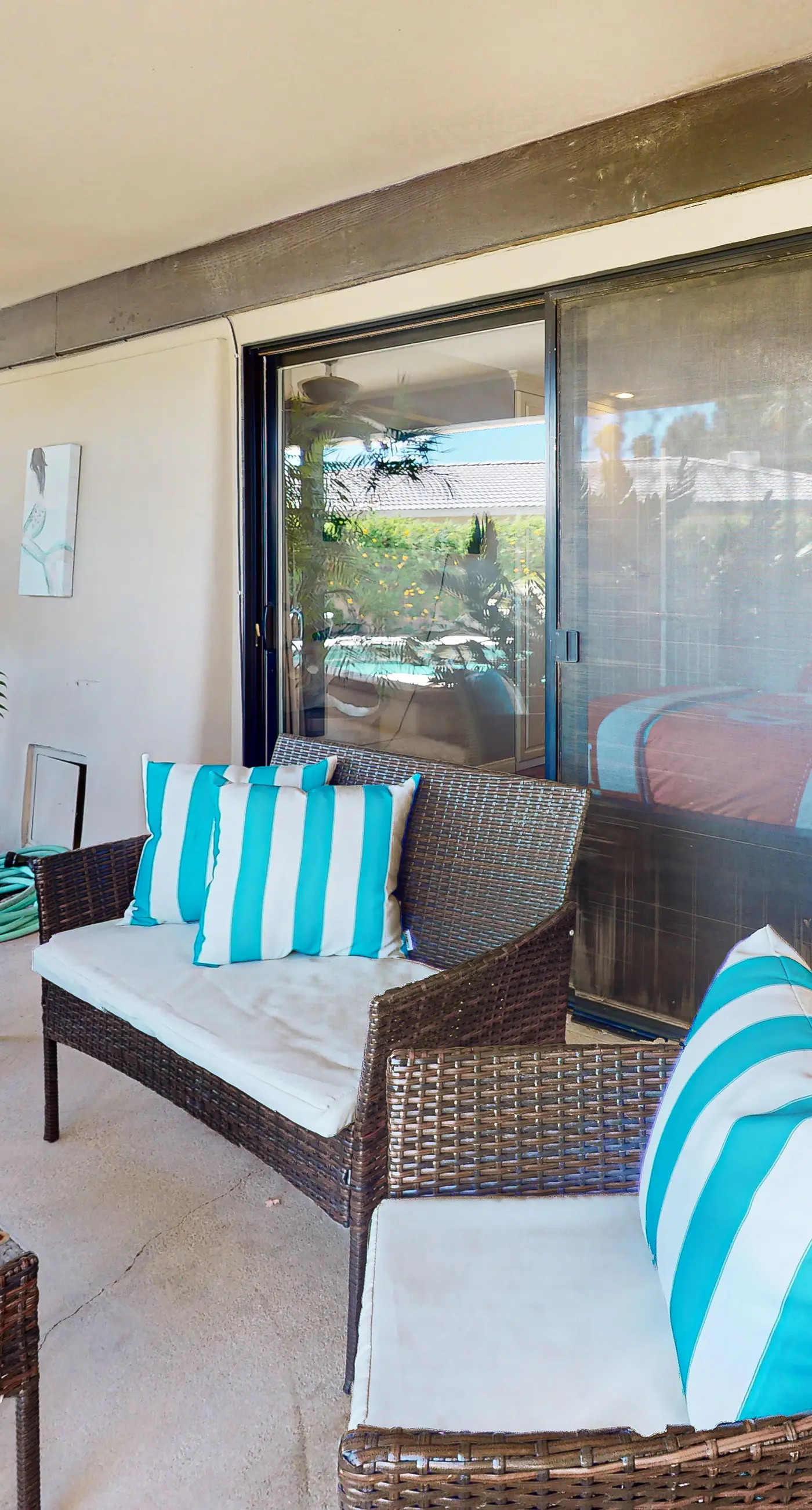 Where the Airways Meet the Fairways