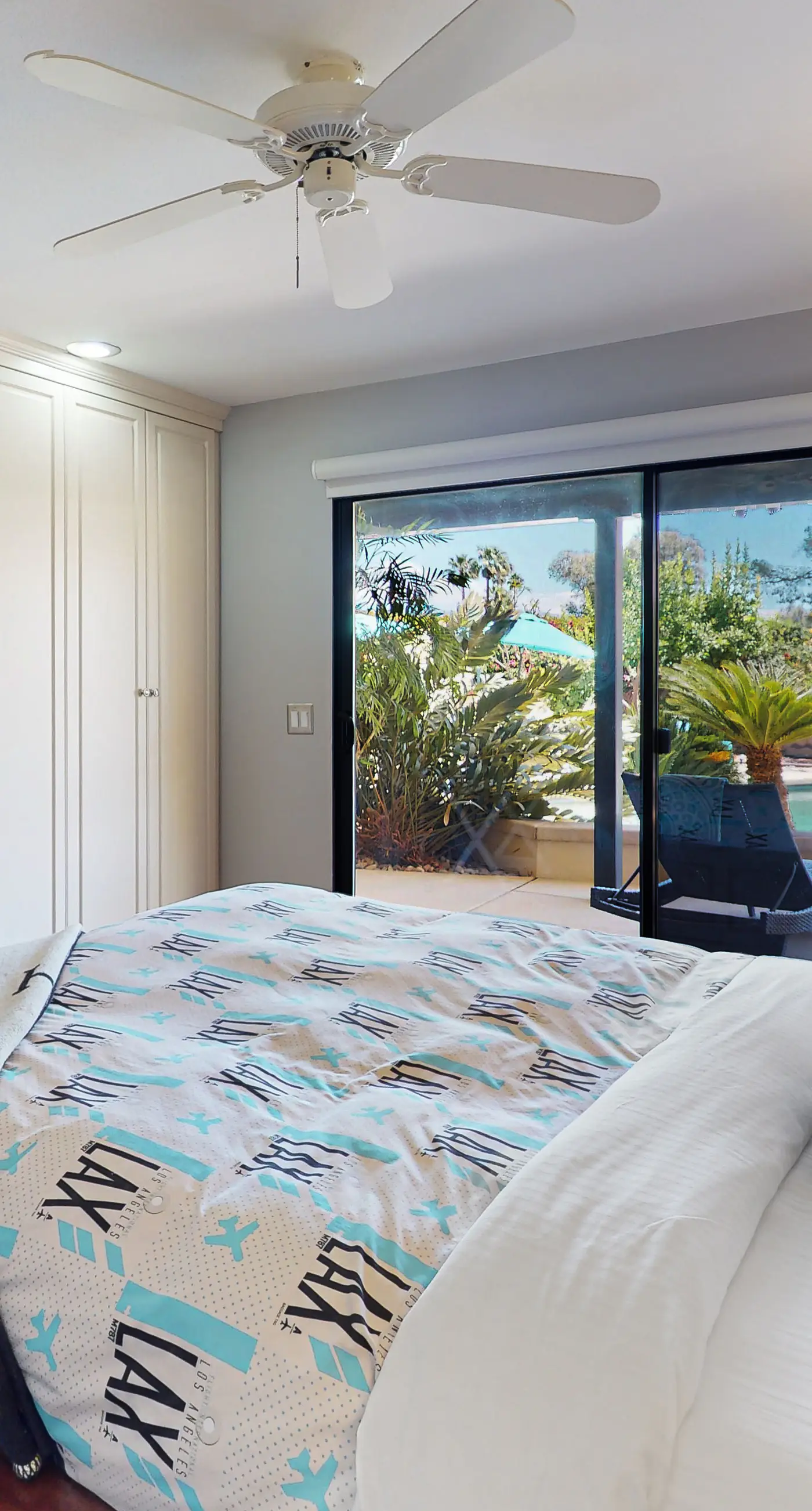 Where the Airways Meet the Fairways