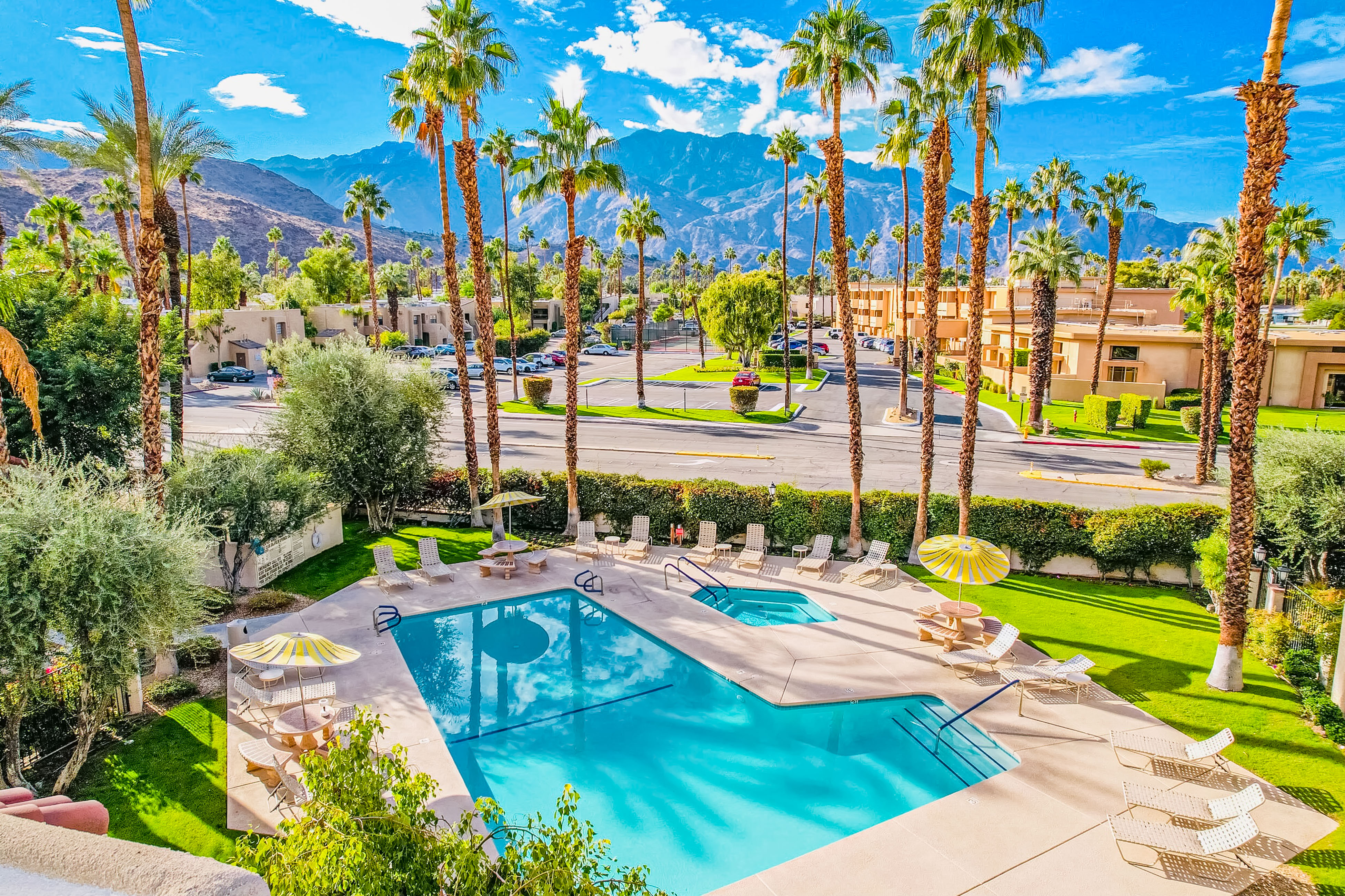 Dog-friendly, ground-floor, mountain view condo with 2 patios, pool & hot tub