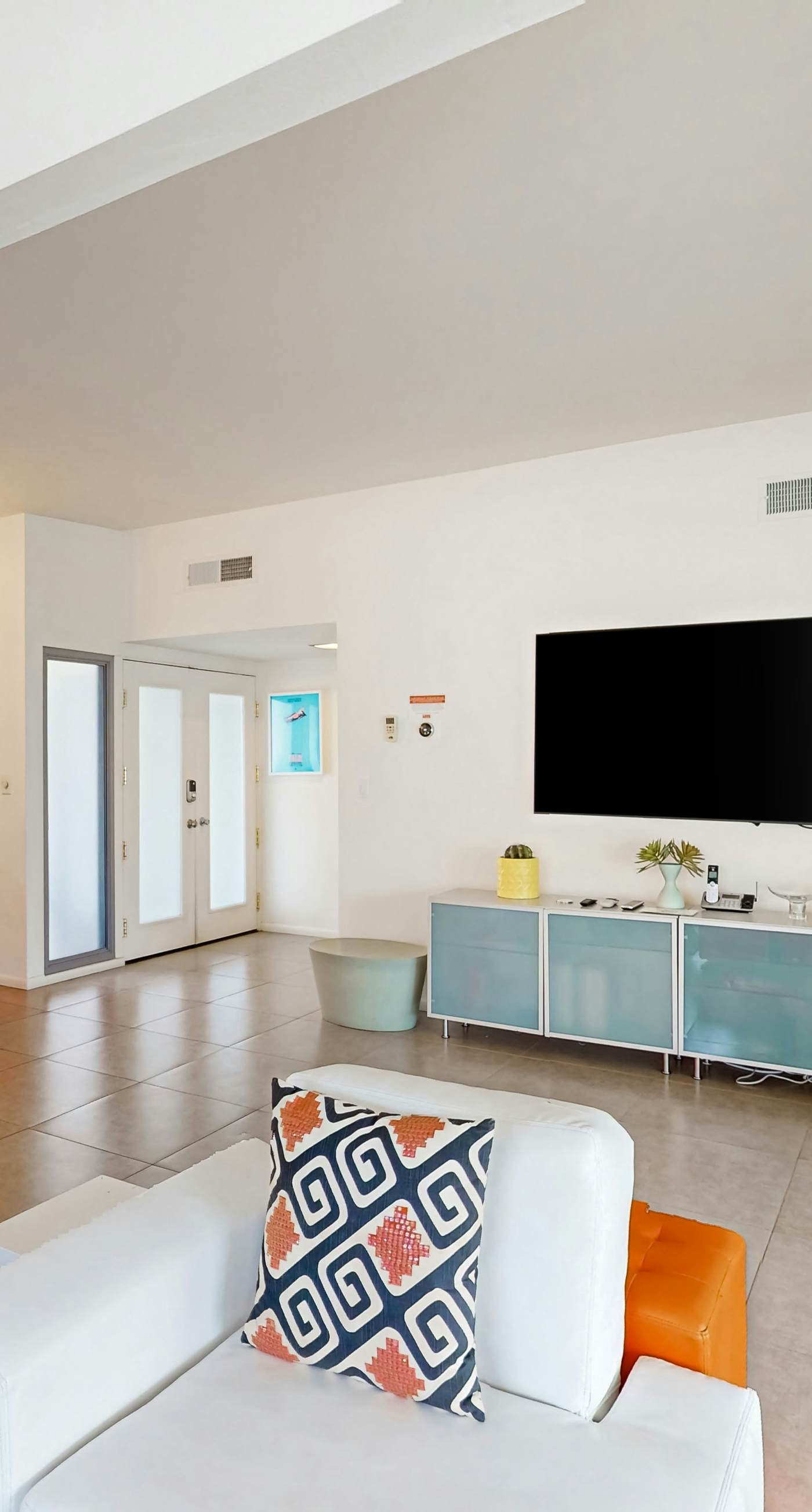 Nicola Modern - 68794