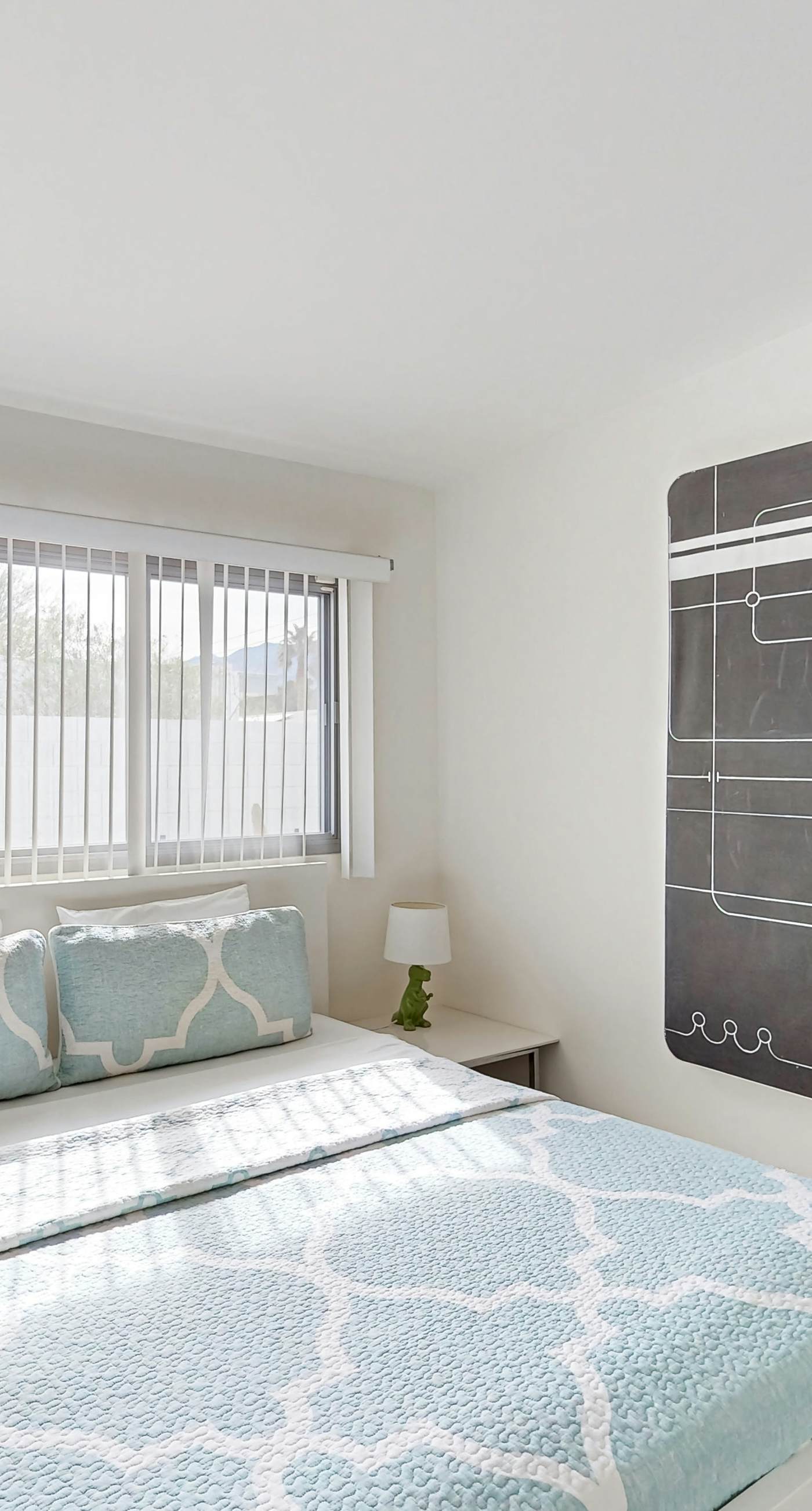 Nicola Modern - 68794