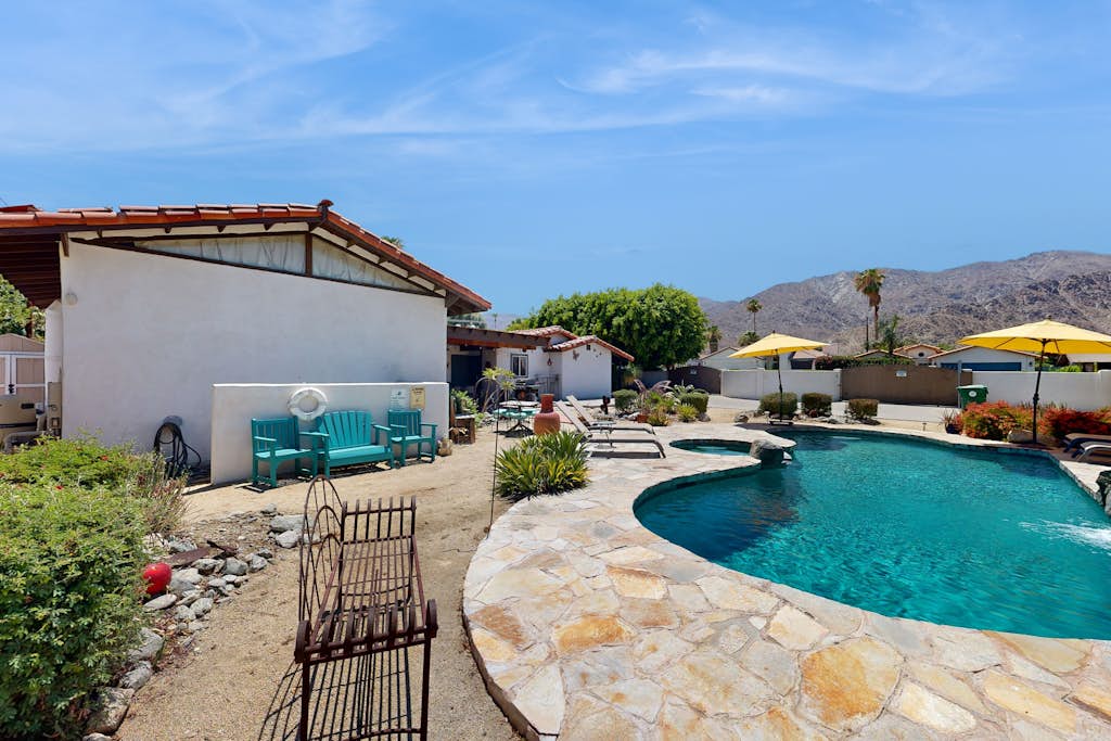Desert daydream high-class hacienda with lagoon saltwater pool & spa 2BR #067701