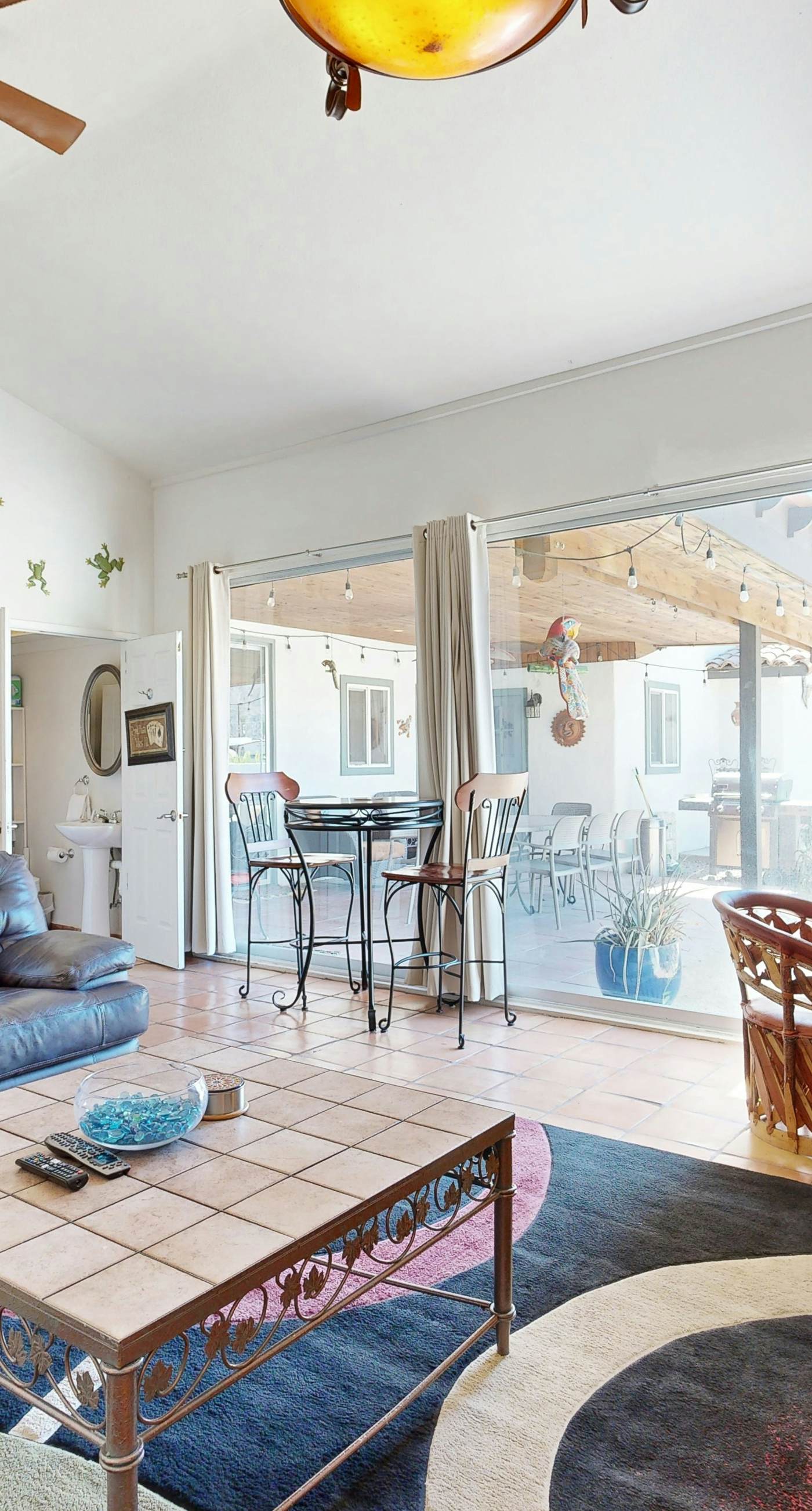 Avenida Mendoza Escape