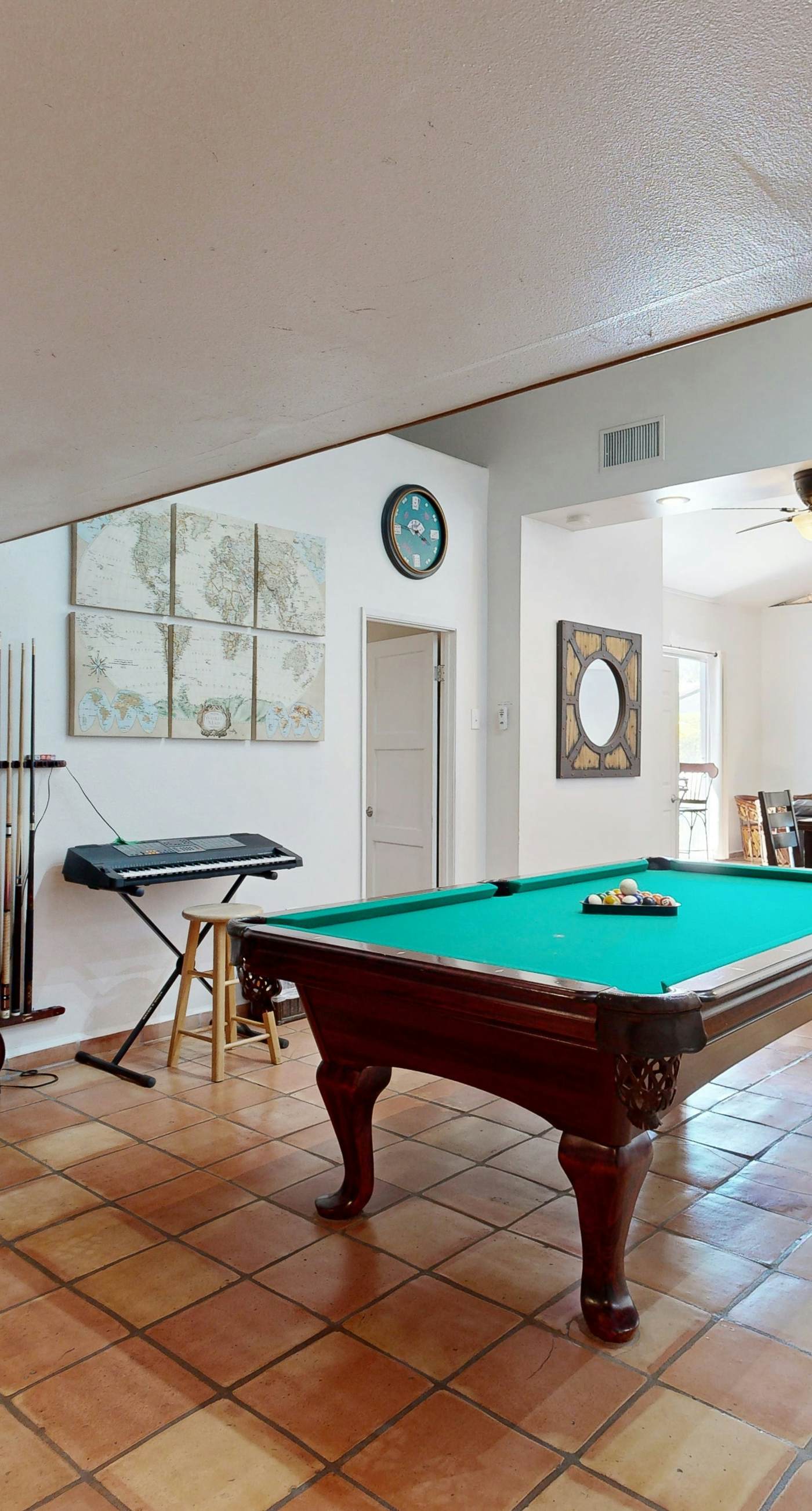 Avenida Mendoza Escape