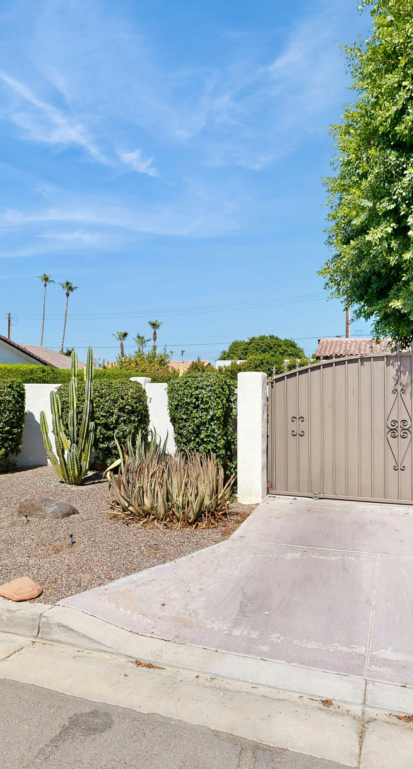 Avenida Mendoza Escape