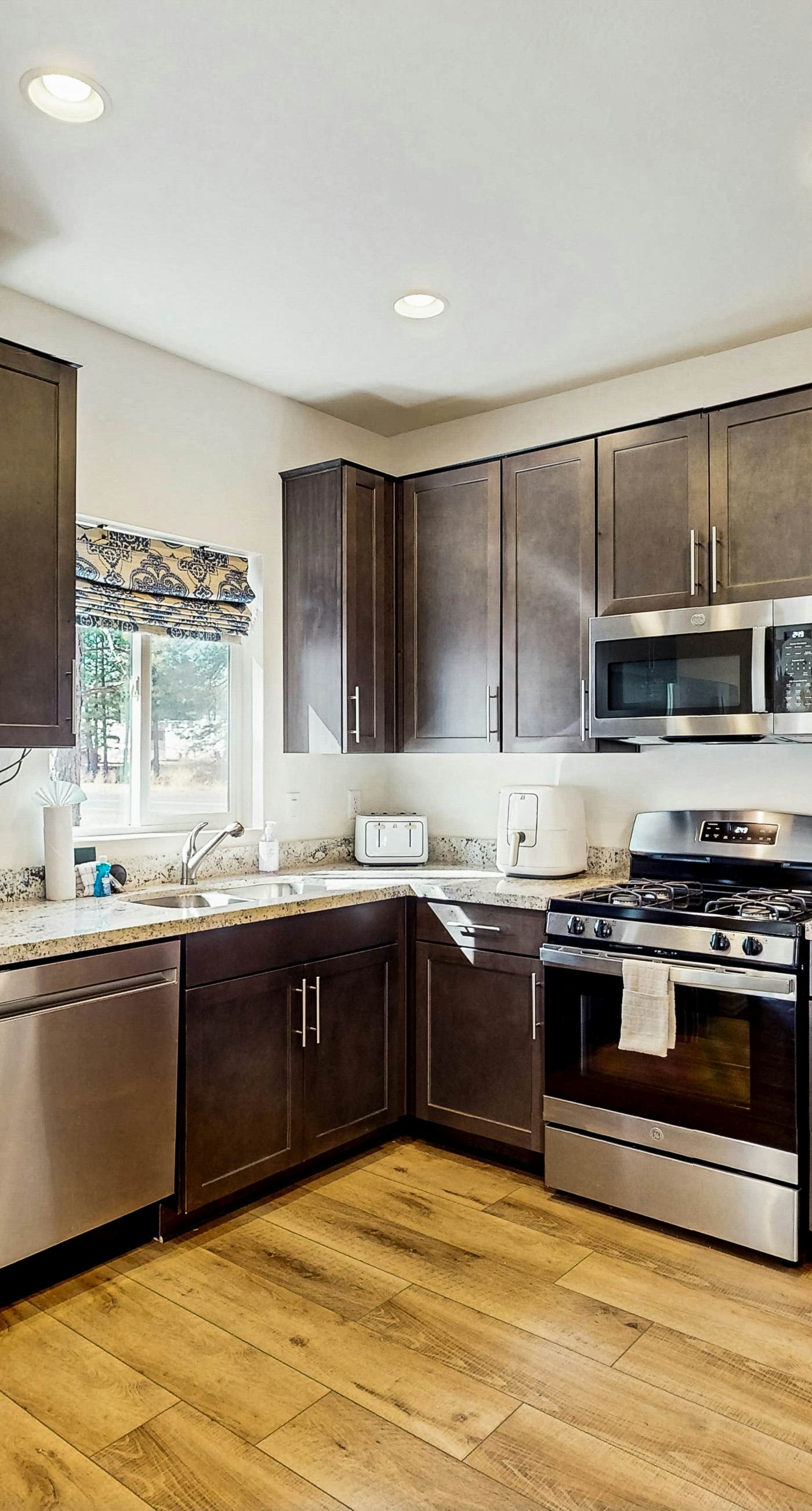 Peaks & Pines Bungalow