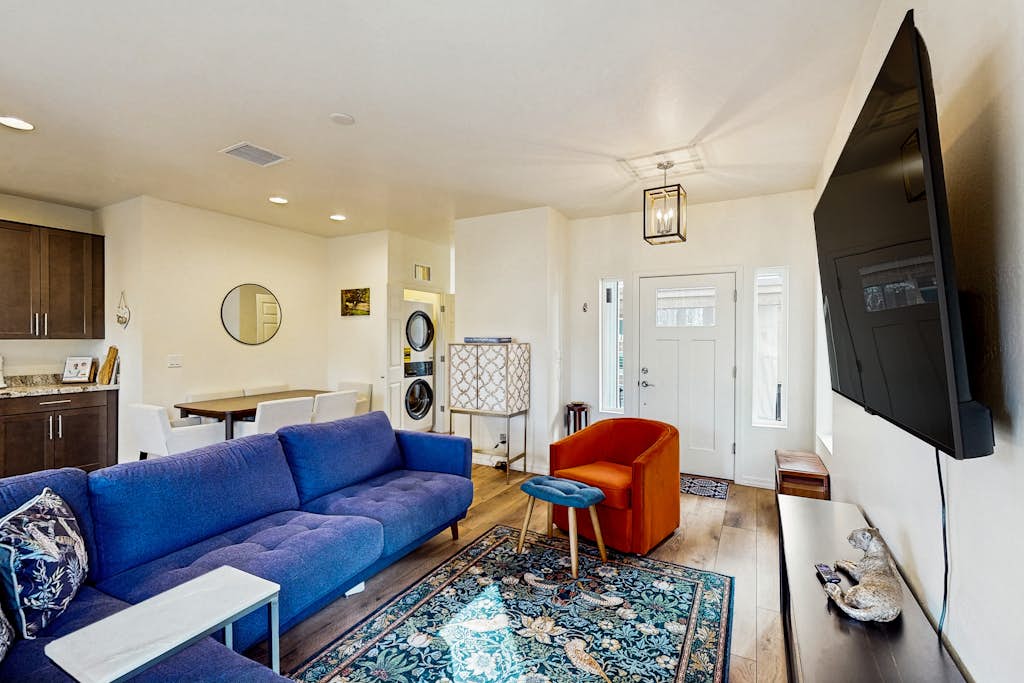 Modern, dog-friendly bungalow home with patio, balcony, & central AC