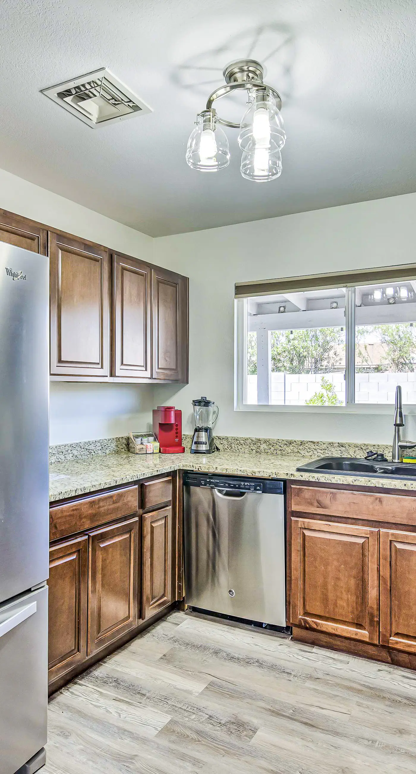 Sweet Desert Retreat