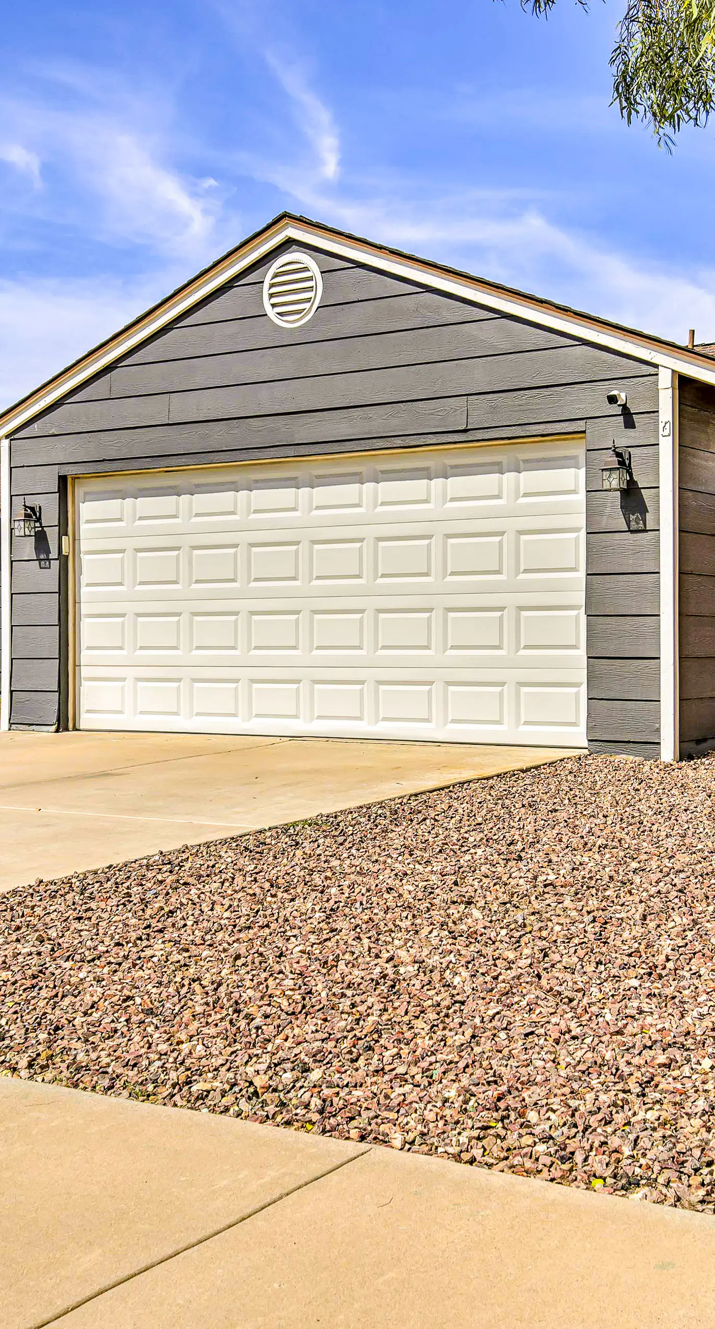 Sweet Desert Retreat