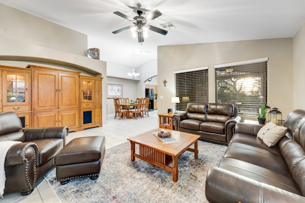 Stunning home with mountain views, pool, fast WiFi, central AC & W/D