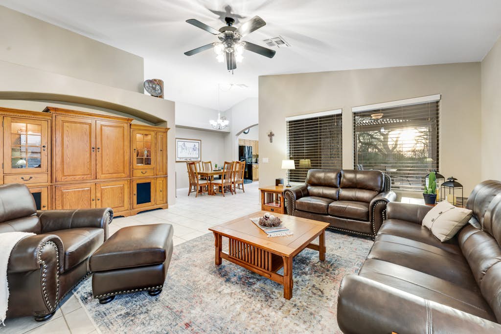 Stunning home with mountain views, pool, fast WiFi, central AC & W/D