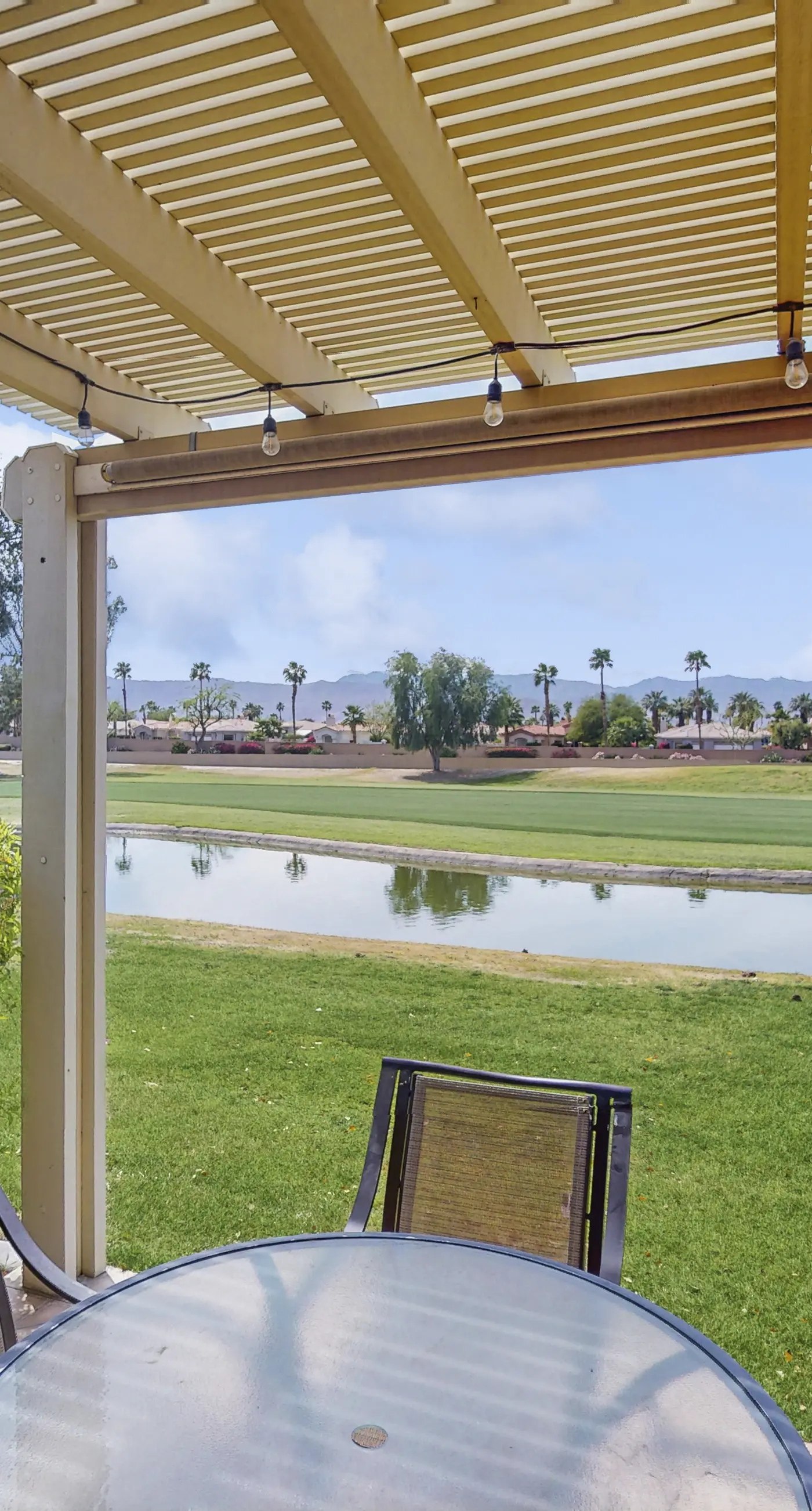 Oasis in Palm Desert Resorter