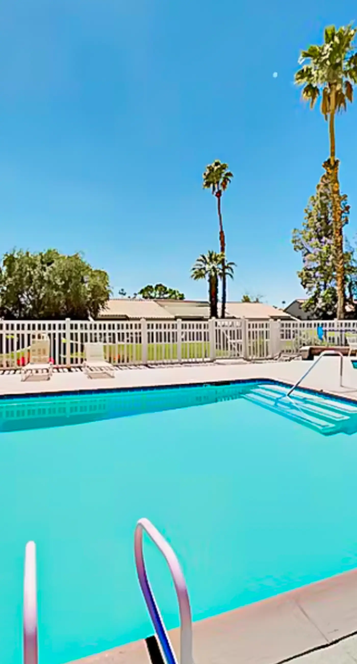 Oasis in Palm Desert Resorter