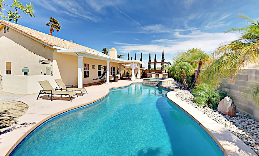 Stunning home with private heated pool, spa, firepit, grill & alfresco dining