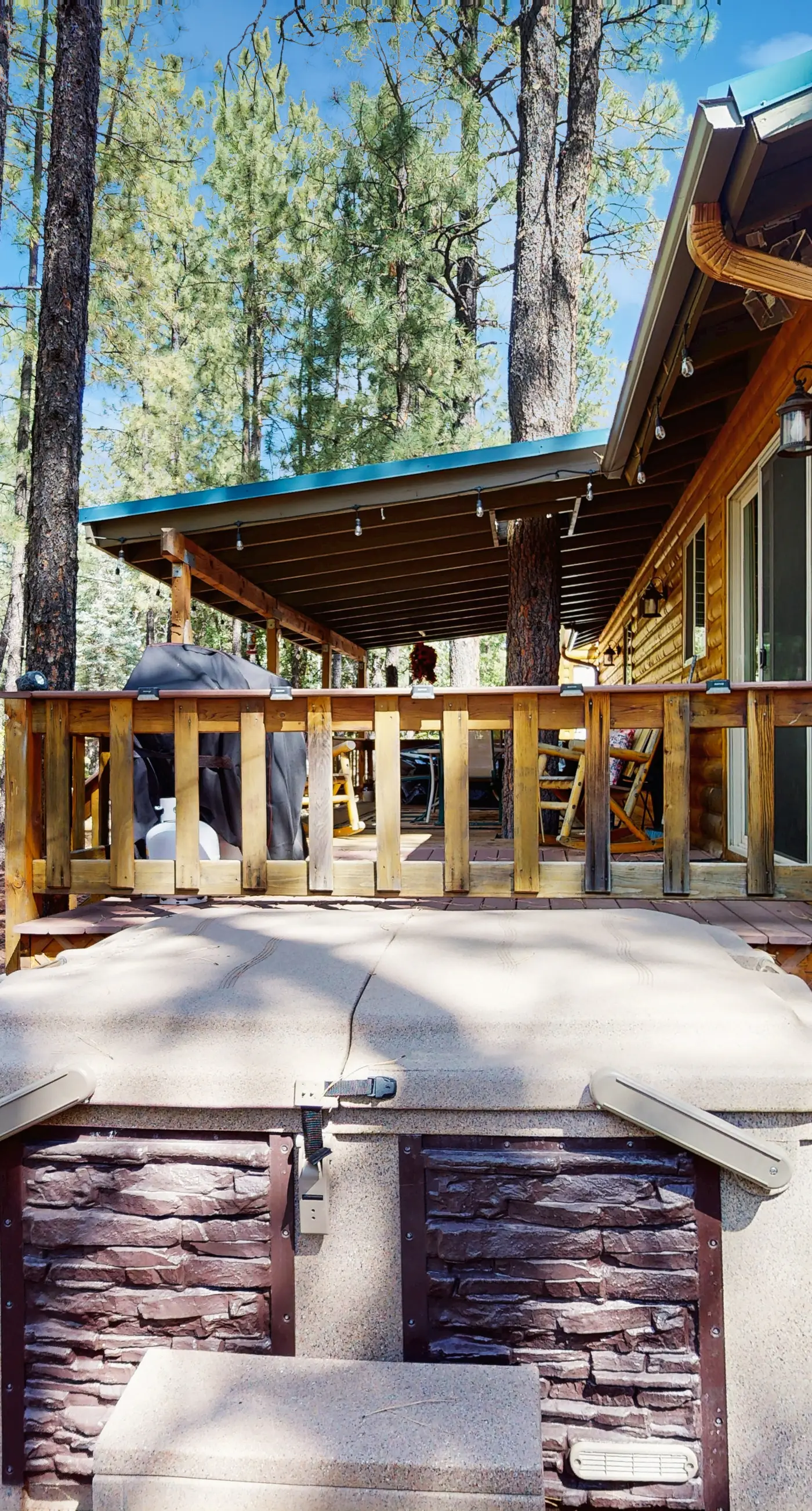 Dam Fun Cabin