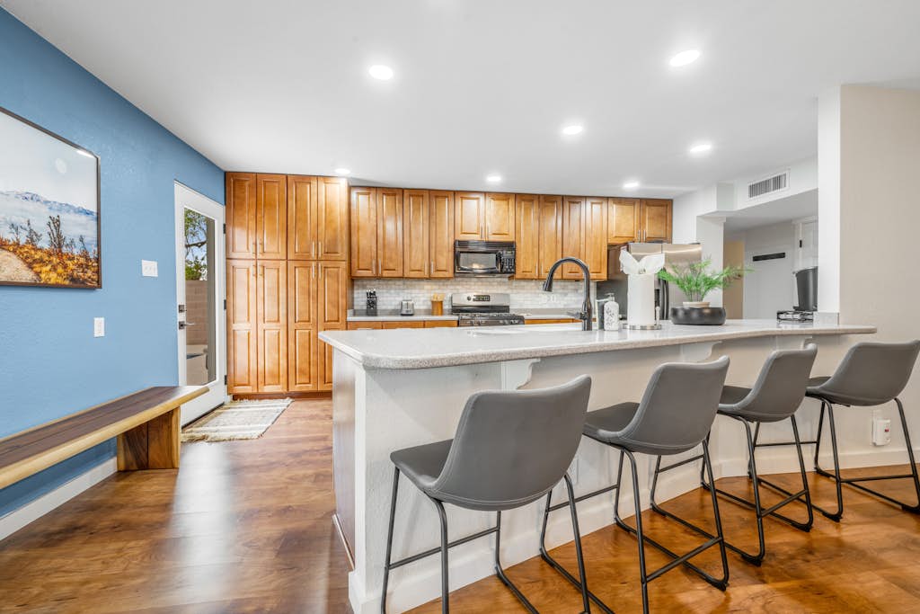 Newly renovated house with private pool, washer/dryer, enclosed backyard, grill