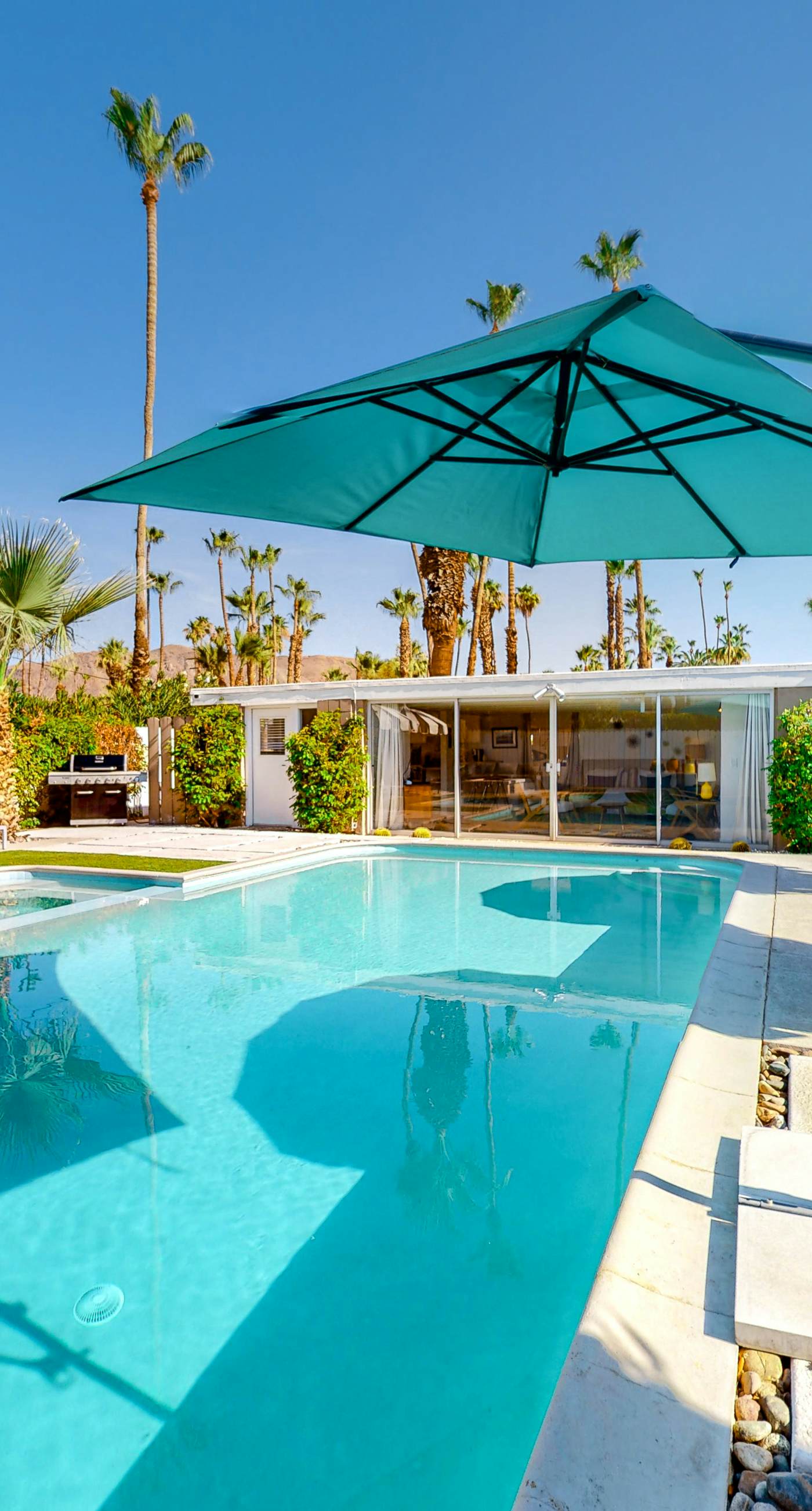 The Arrow of Twin Palms - Midcentury Alexander - 3505