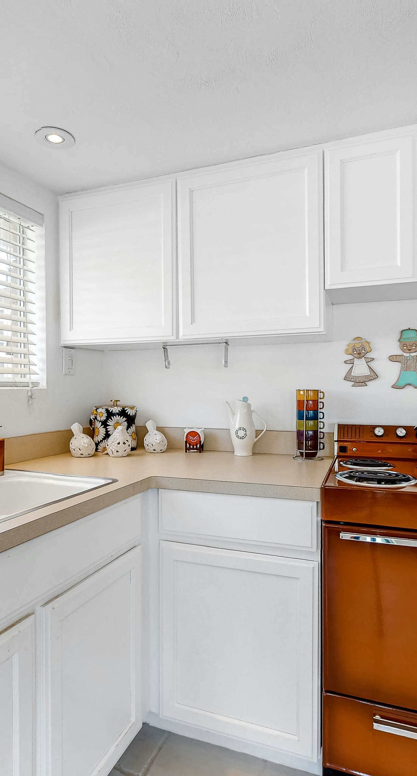 The Arrow of Twin Palms - Midcentury Alexander - 3505