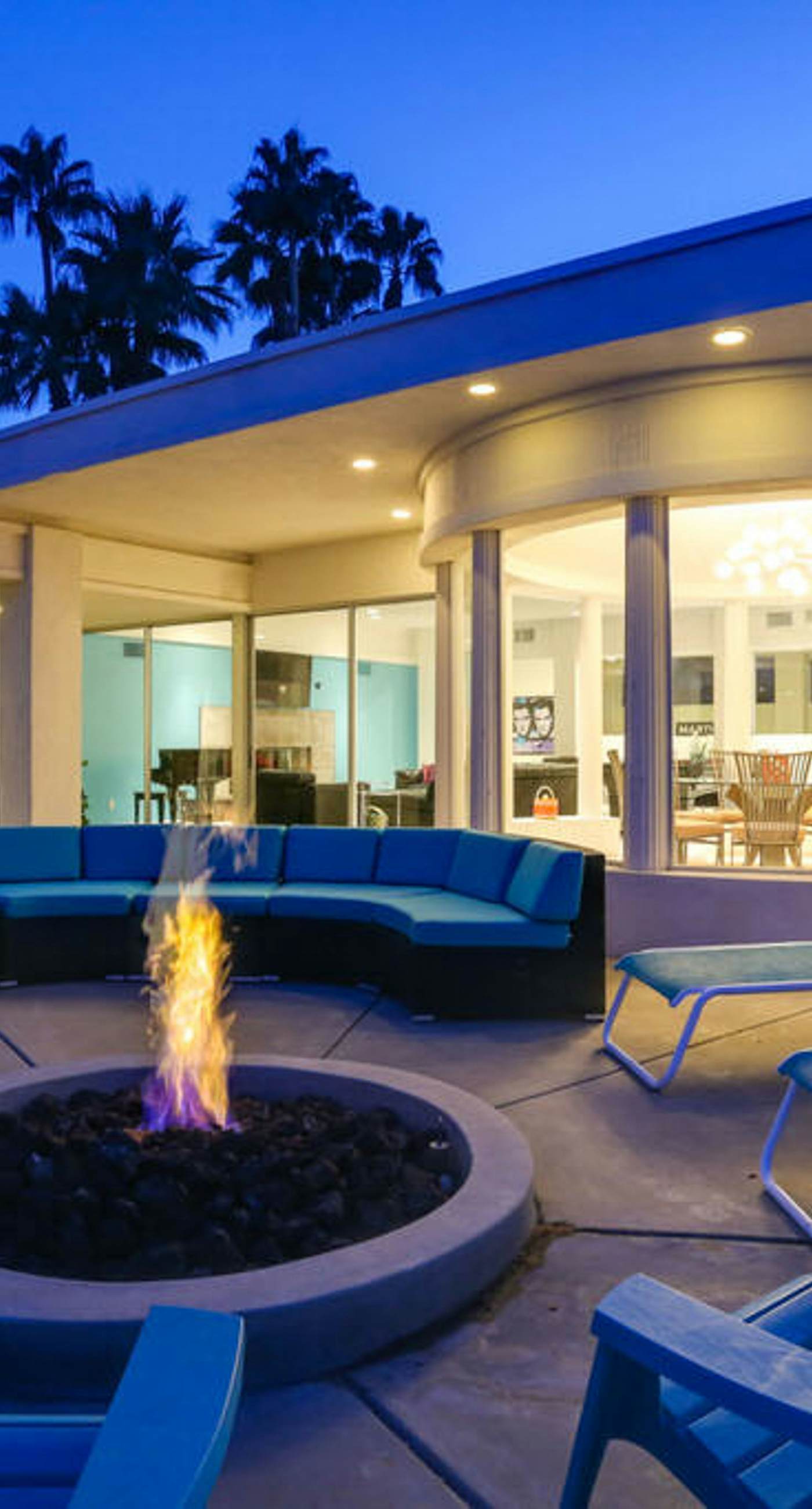 The Martini House - 380