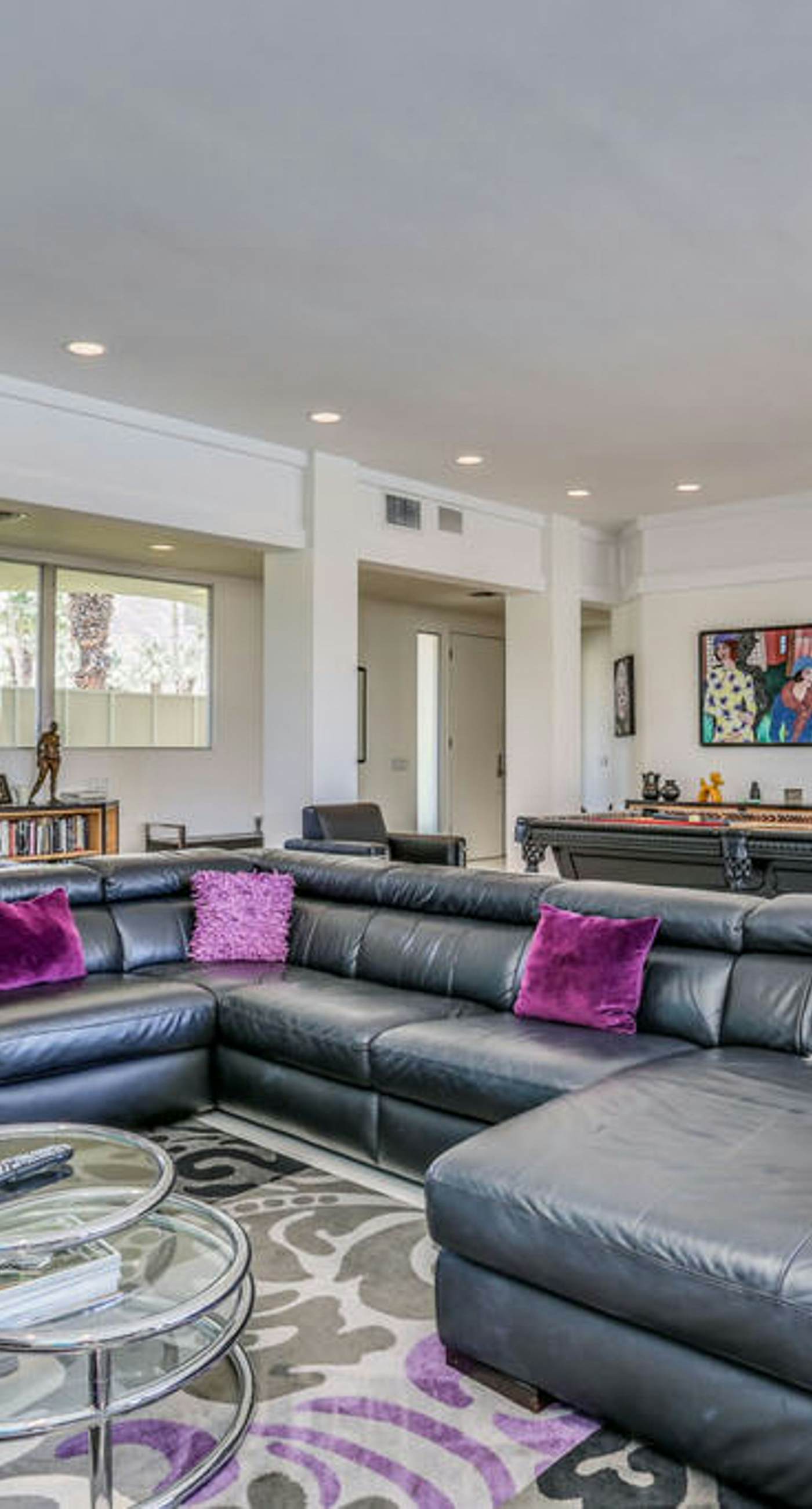 The Martini House - 380