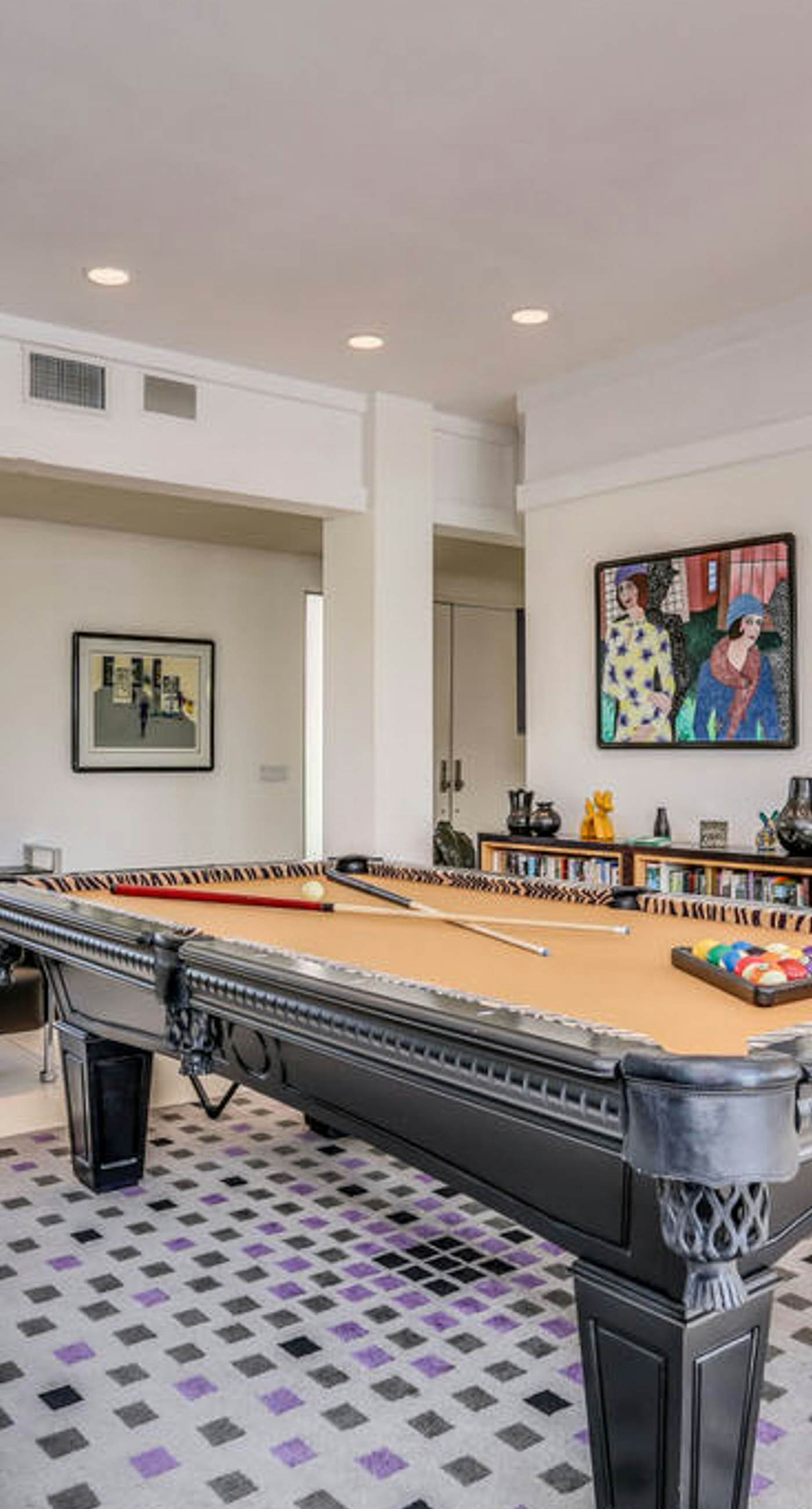 The Martini House - 380