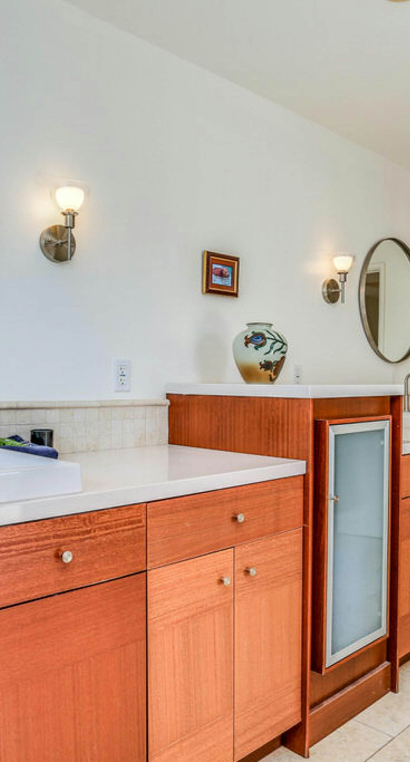 The Martini House - 380