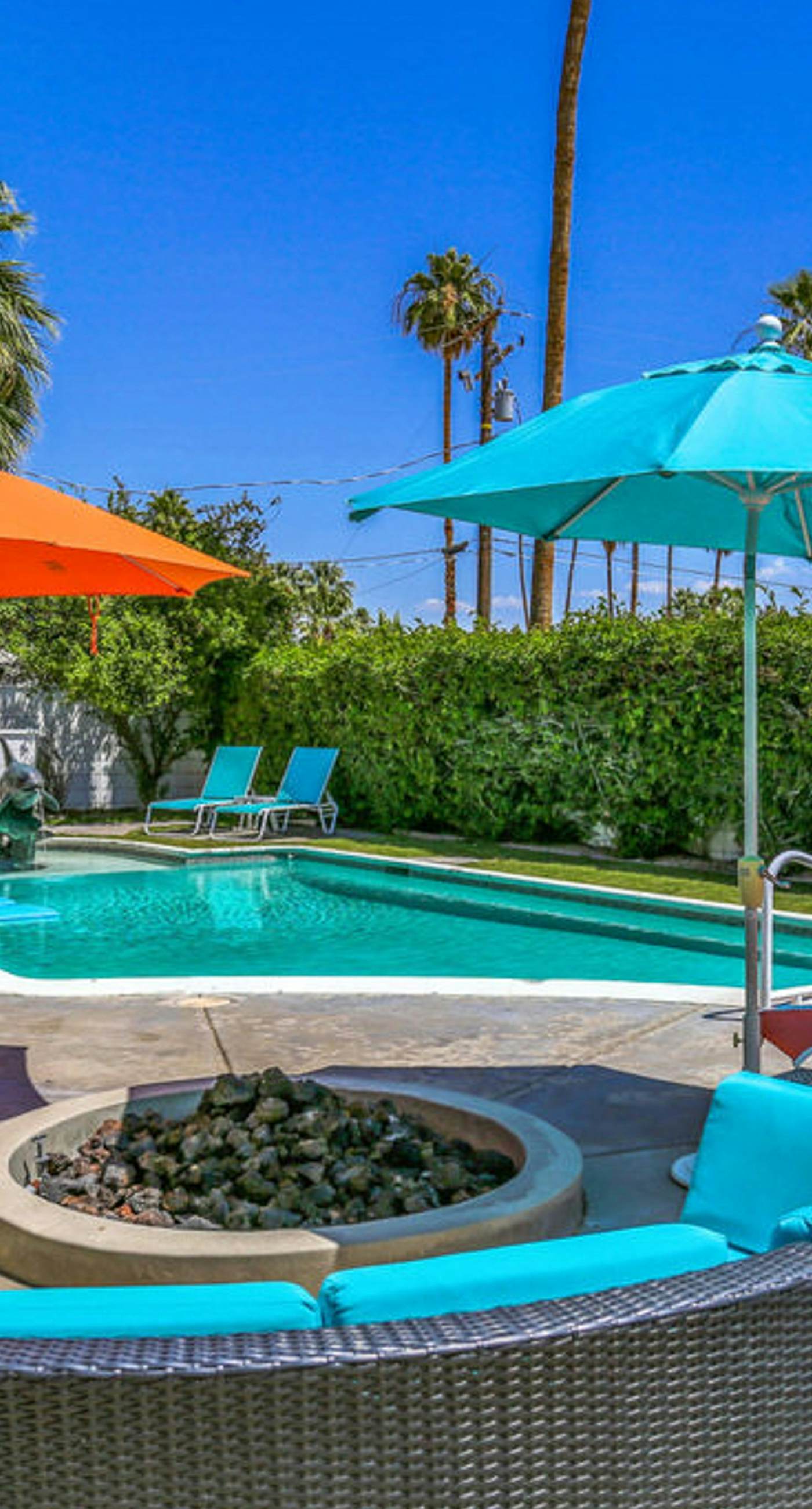 The Martini House - 380